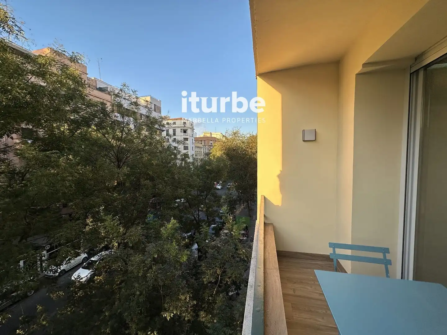 Terrassa de Pis de lloguer en Madrid amb Aire condicionat, Calefacció i Terrassa