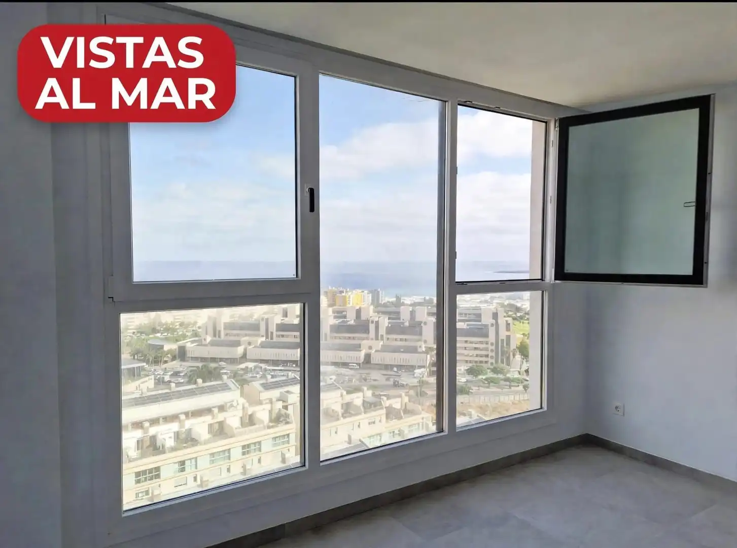 Habitación de Piso en venta en Las Palmas de Gran Canaria con Calefacción, Trastero y Piscina comunitaria