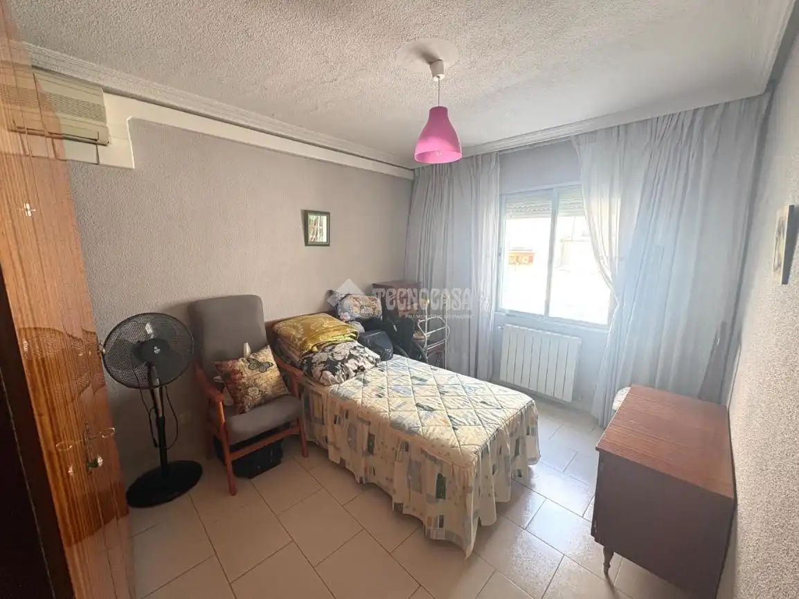 Schlafzimmer von Wohnung zum Verkauf in Boadilla del Monte