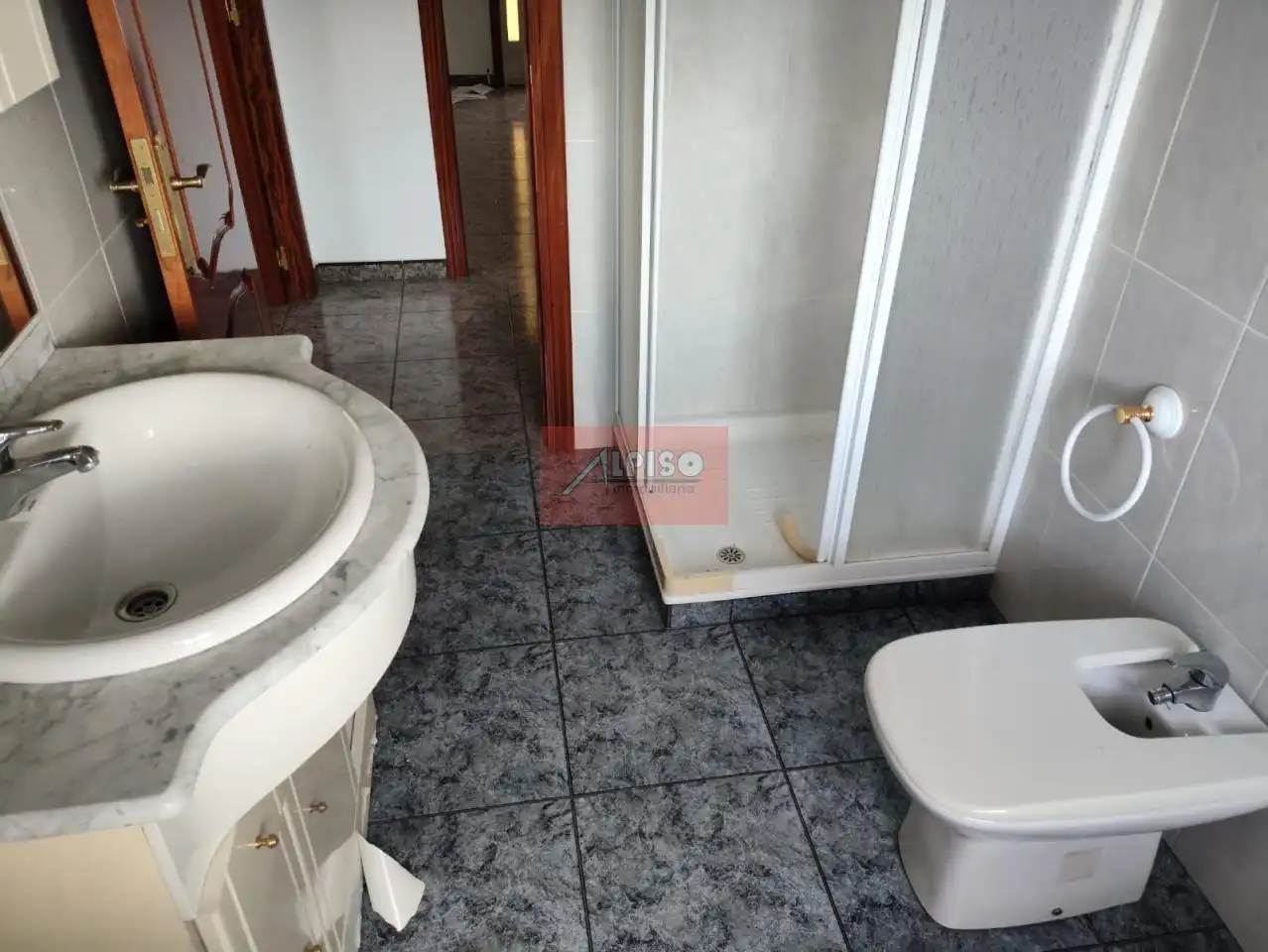Baño de Casa o chalet en venta en Ourense Capital  con Jardín privado y Balcón