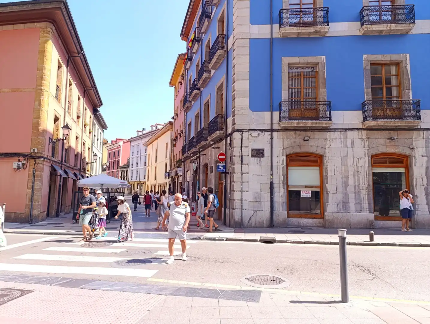 Exterior view of Commercial properties for rent in Oviedo   with Air Conditioner