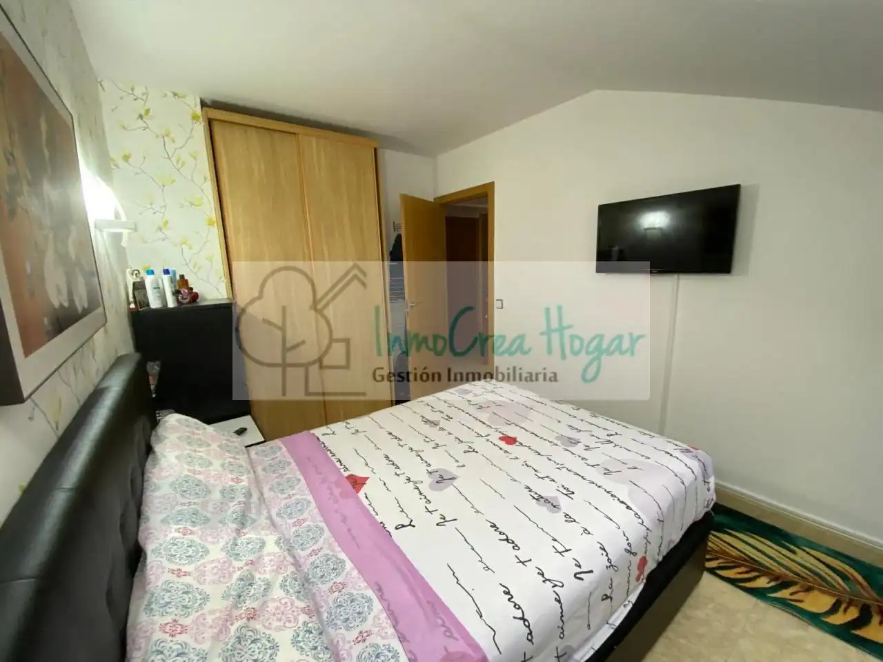 Schlafzimmer von Wohnung zum Verkauf in Nigrán mit Heizung und Möbliert