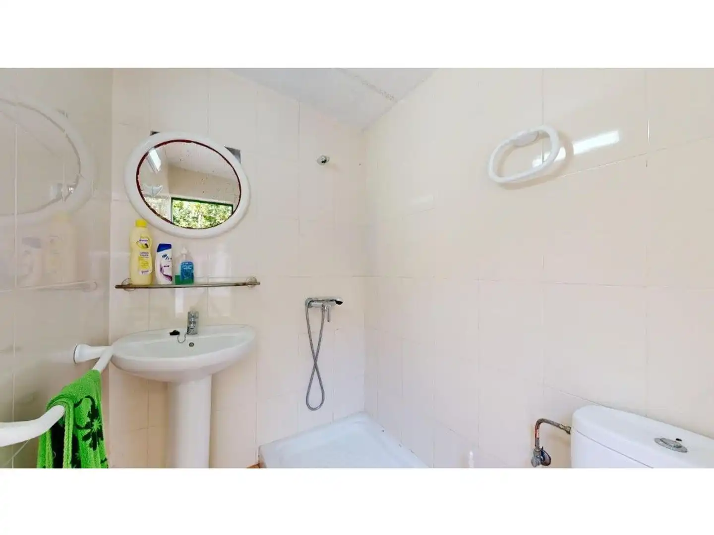 Baño de Casa o chalet en venta en Tavernes de la Valldigna con Aire acondicionado, Jardín privado y Terraza