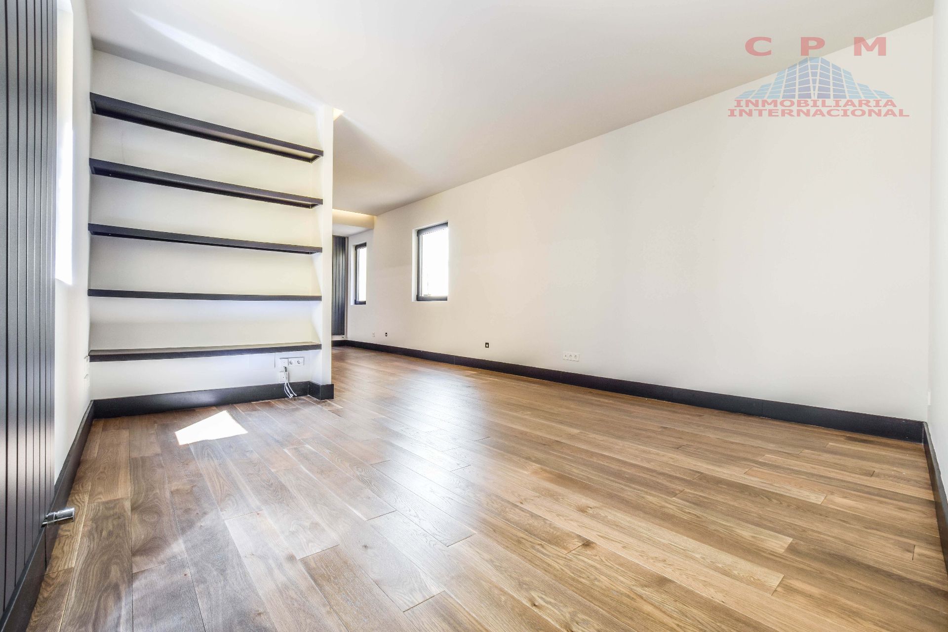 Living room of Flat to rent in  Madrid Capital  with Heating, Storage room and Oven