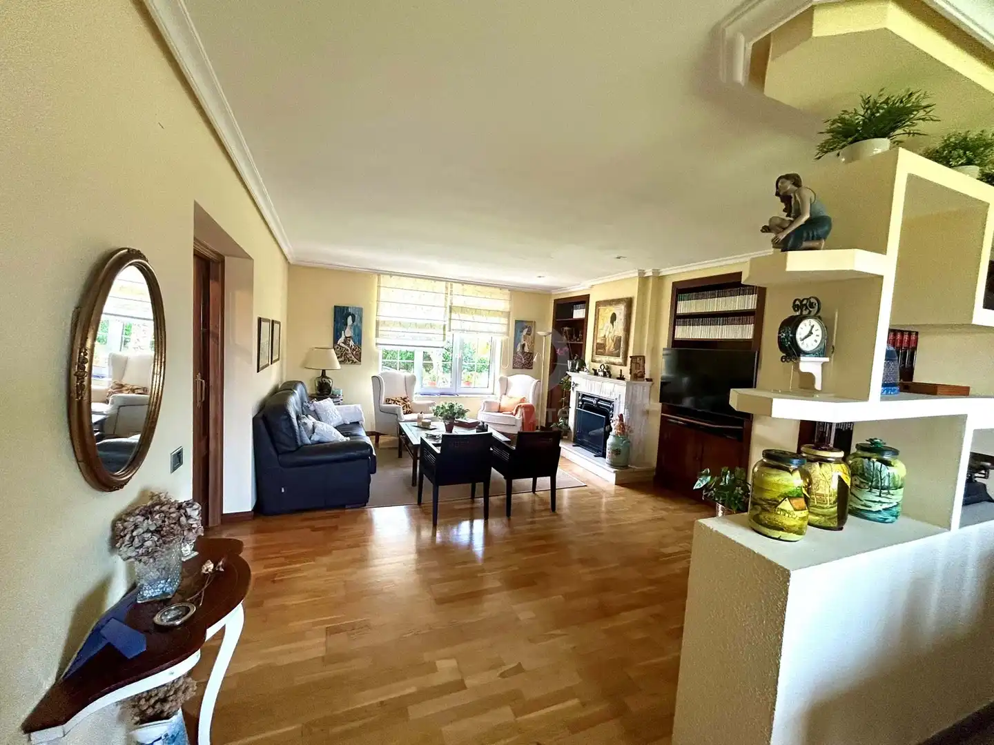 Living room of Houses for sale in Santovenia de la Valdoncina  with Heating and Terrace