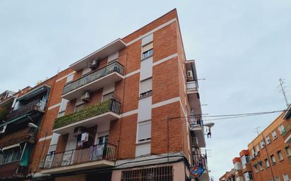 Exterior view of Premises for sale in  Madrid Capital  with Air Conditioner and Alarm