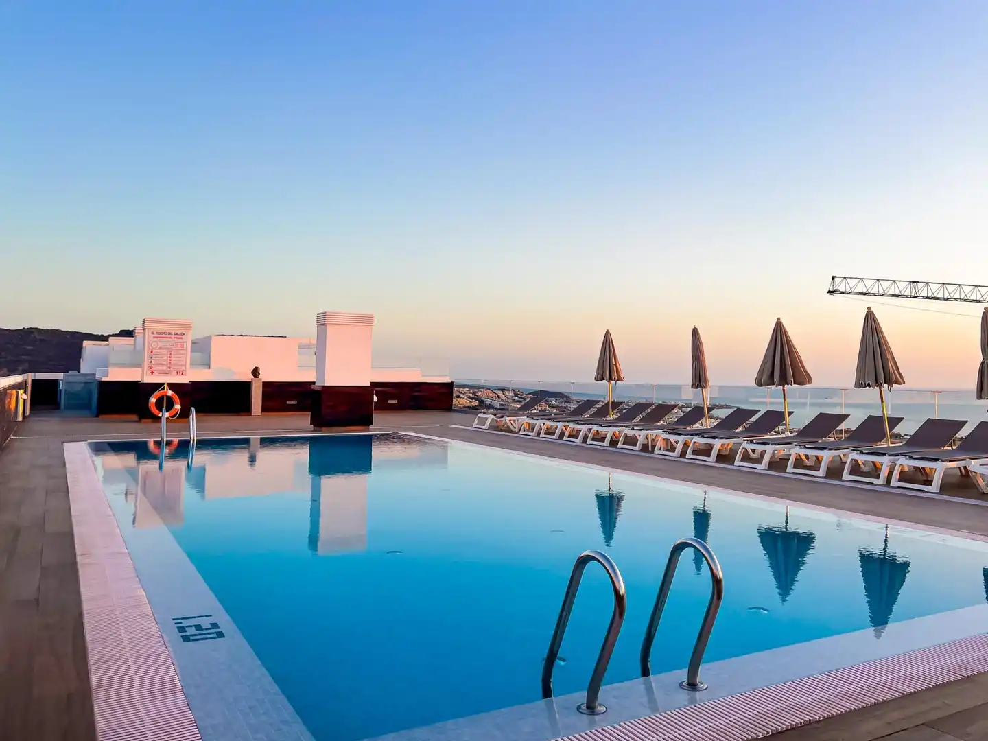 Swimming pool of Apartments for sale in Adeje  with Air Conditioner, Furnished and Jacuzzi