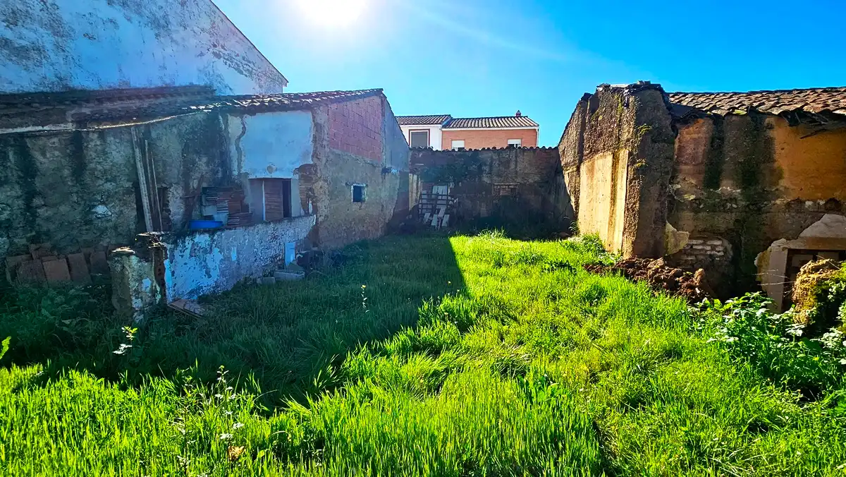 Casa o xalet en venda en Rosal de la Frontera amb Jardí privat