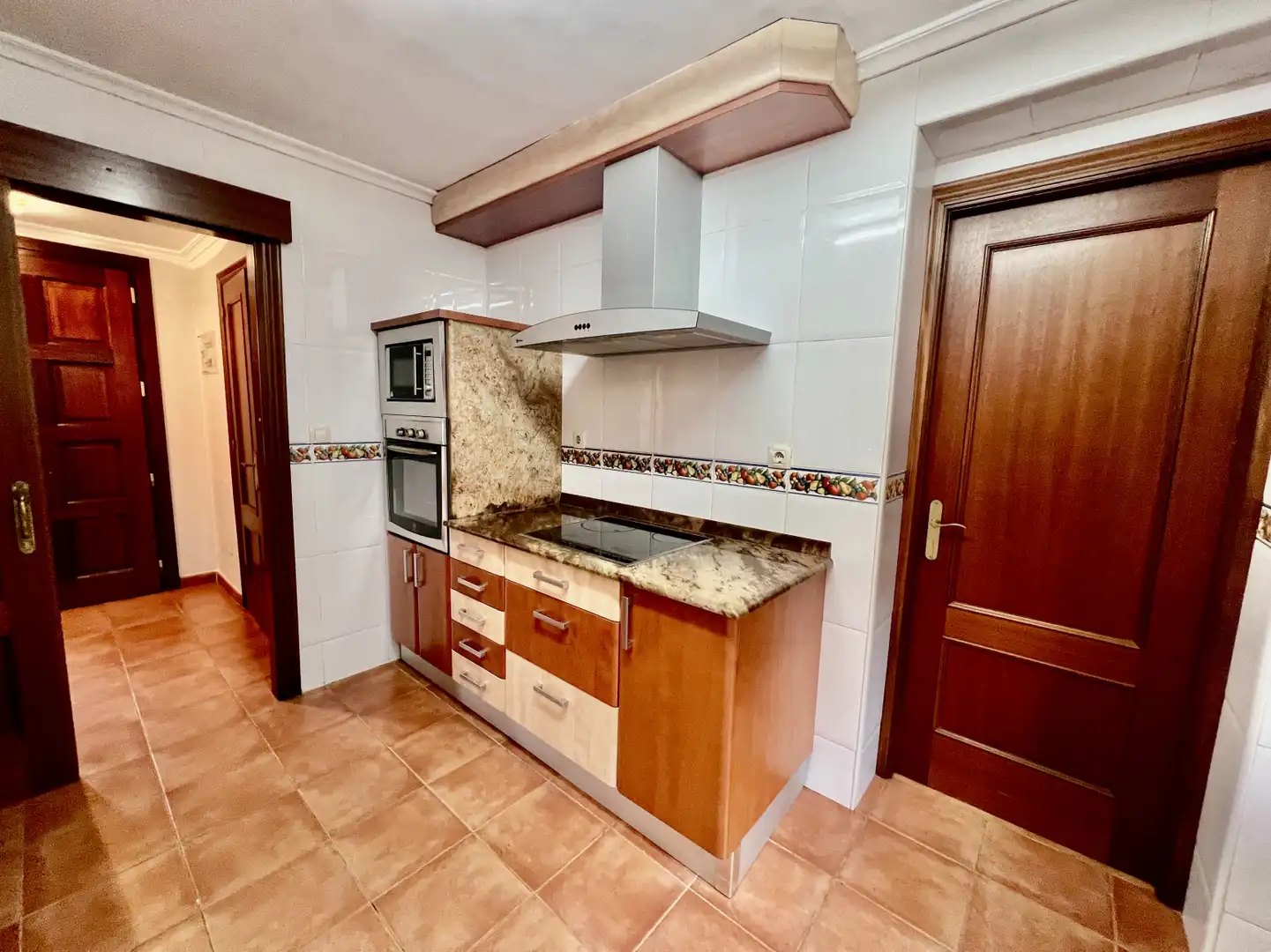 Doppelhaushälfte mit Garten zur Miete in Entrambasaguas - BARRIO ELECHINO, imagen 12