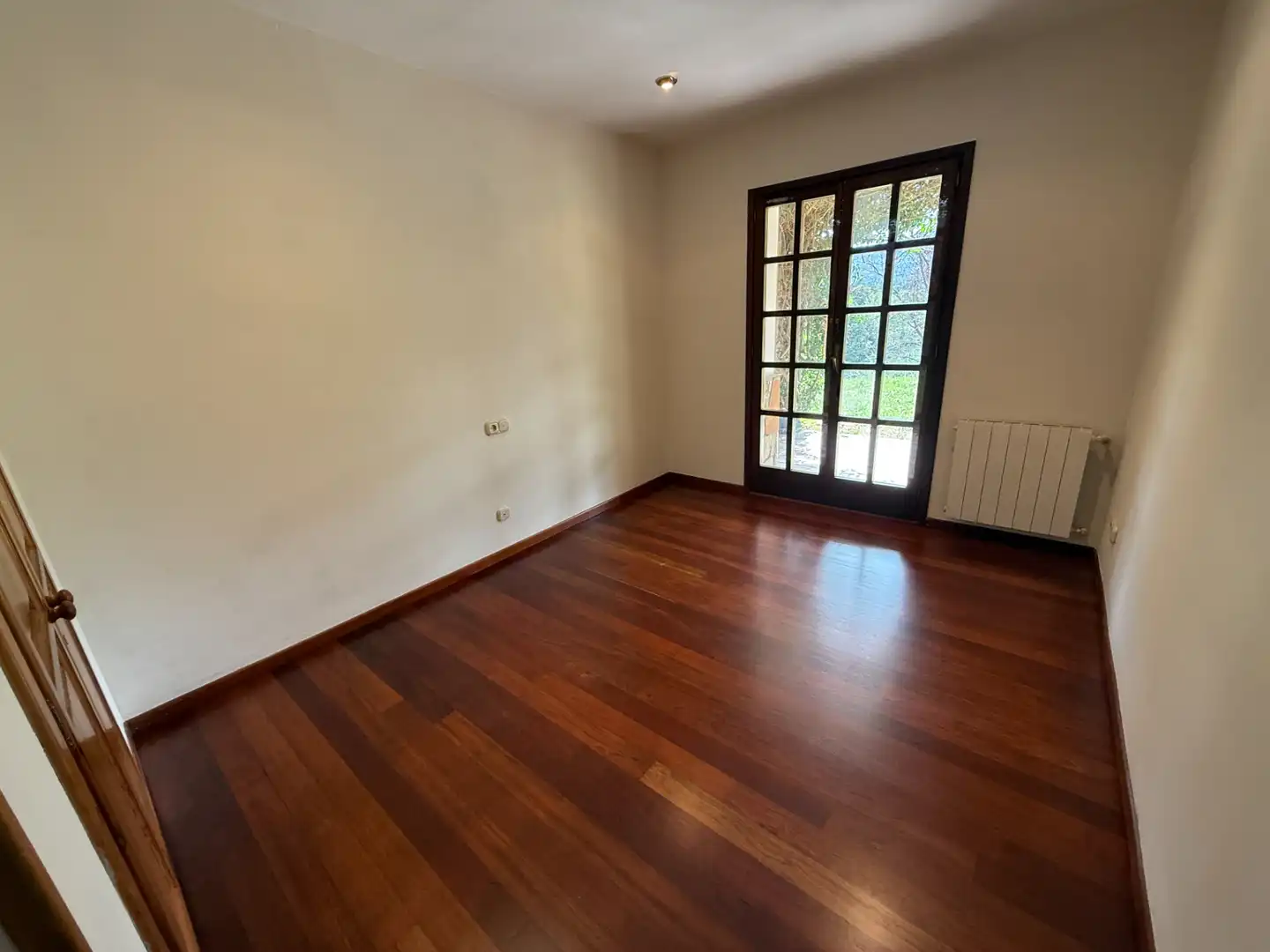Schlafzimmer von Haus oder Chalet zum Verkauf in Gijón  mit Heizung, Privatgarten und Parkett