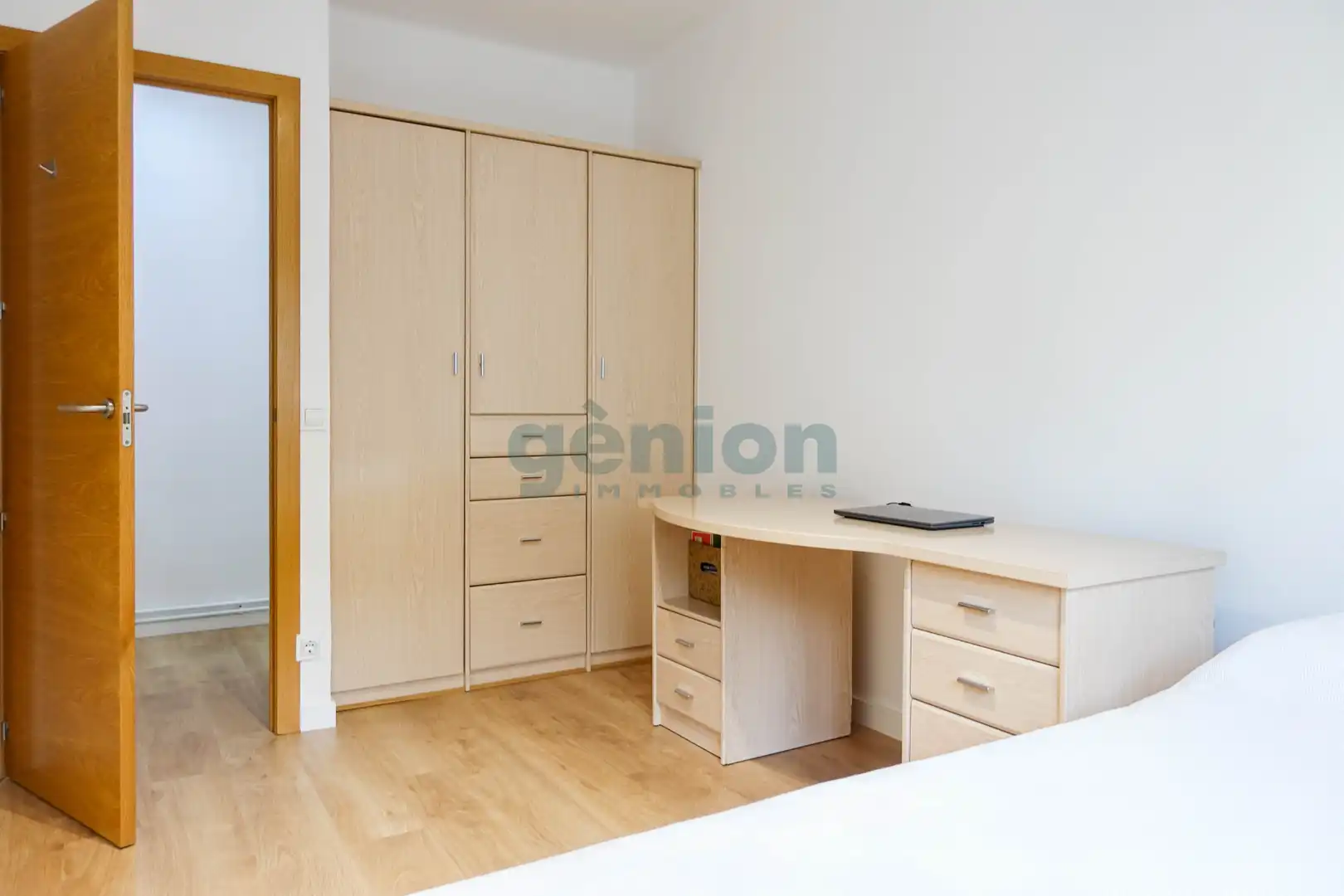 Habitación de Piso en venta en Girona con Aire acondicionado, Calefacción y Balcón