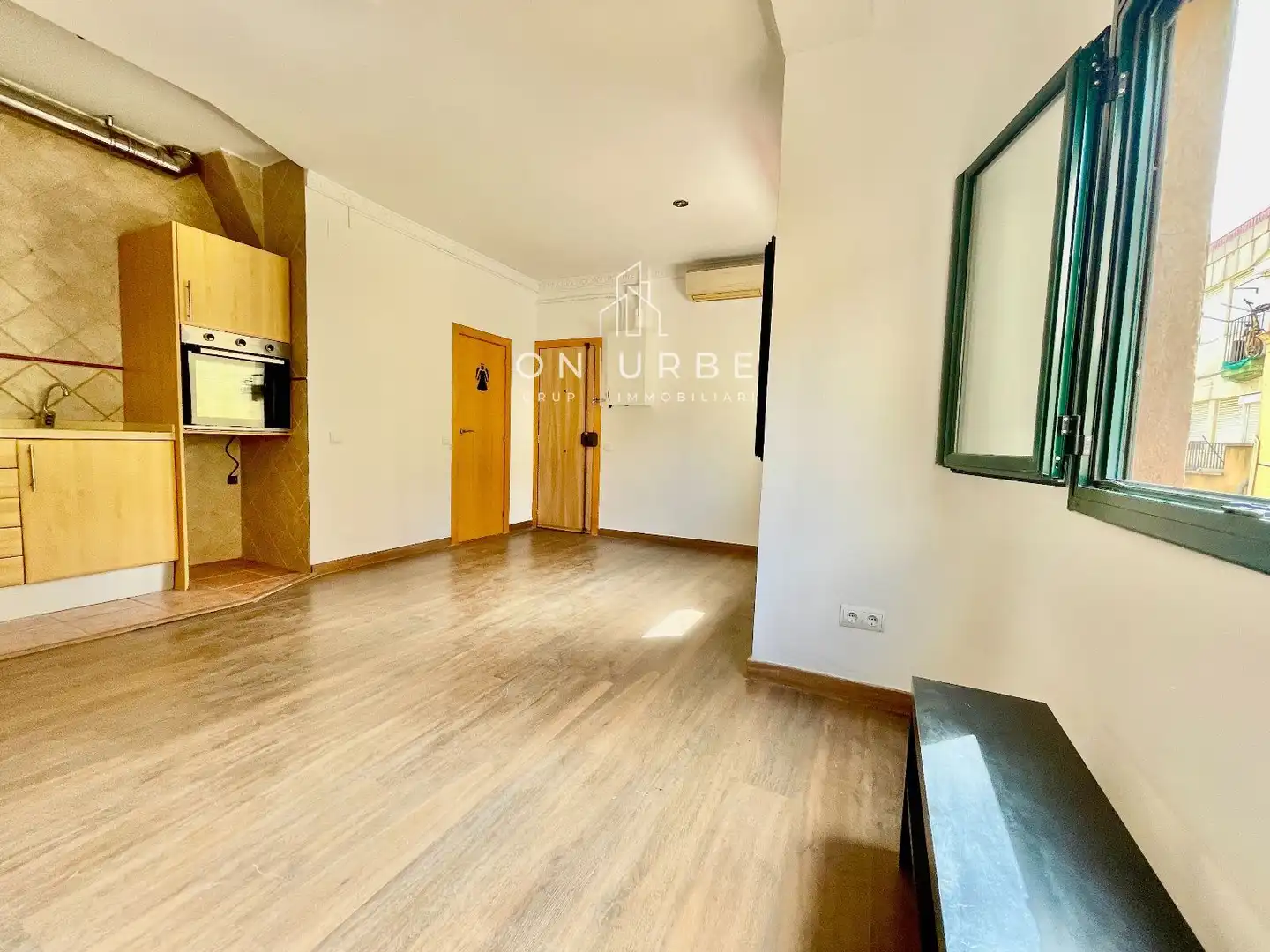Habitación de Piso en venta en Barcelona con Aire acondicionado, Calefacción y Parquet