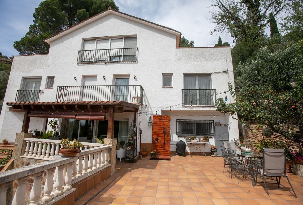 Vista exterior de Casa o chalet en venta en Gelida con Calefacción, Jardín privado y Terraza