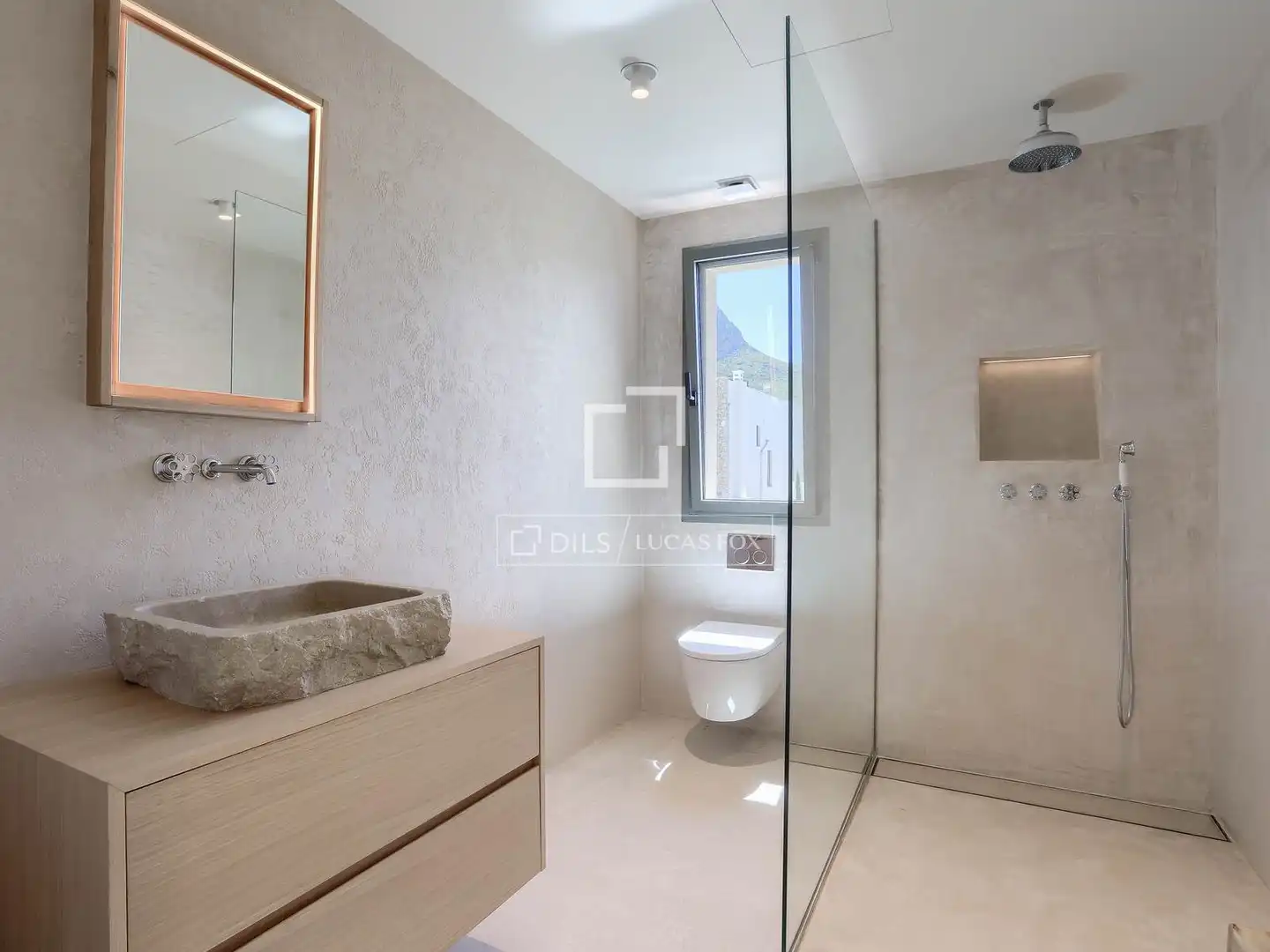 Bathroom of Houses for sale in Artà  with Air Conditioner, Heating and Private garden