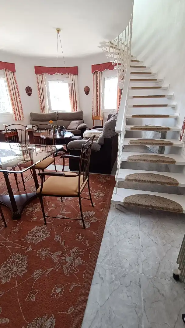 Sala d'estar de Casa o xalet en venda en Mont-roig del Camp amb Aire condicionat, Calefacció i Jardí privat