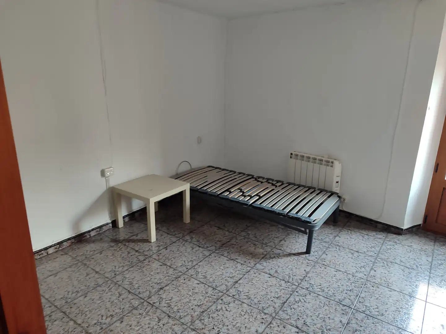 Habitación de Casa adosada en venta en Ayora