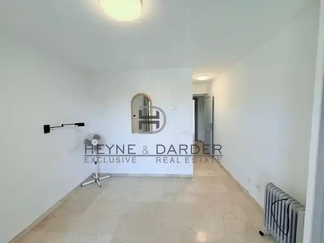 Vista exterior de Apartament de lloguer en Calvià amb Aire condicionat, Jardí privat i Terrassa