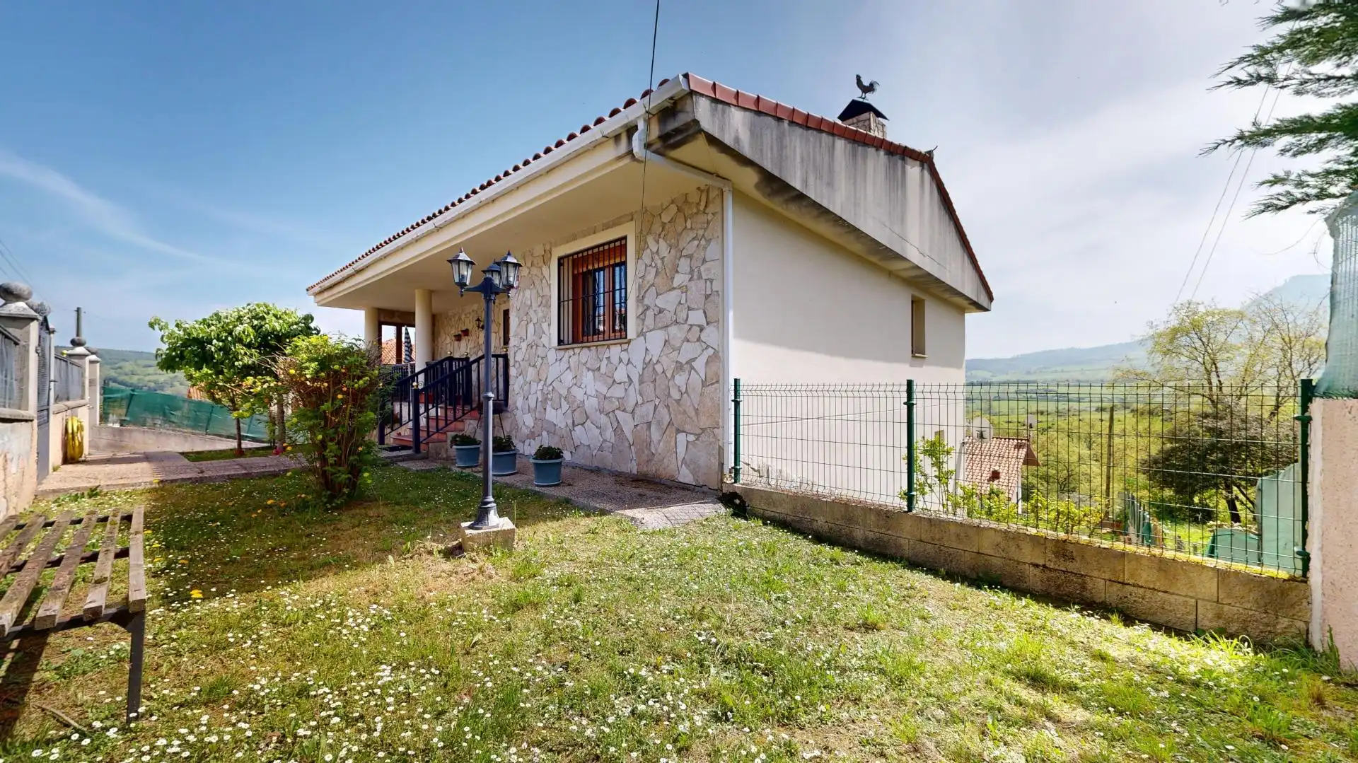 Garten von Haus oder Chalet zum Verkauf in Valle de Mena mit Heizung, Privatgarten und Terrasse