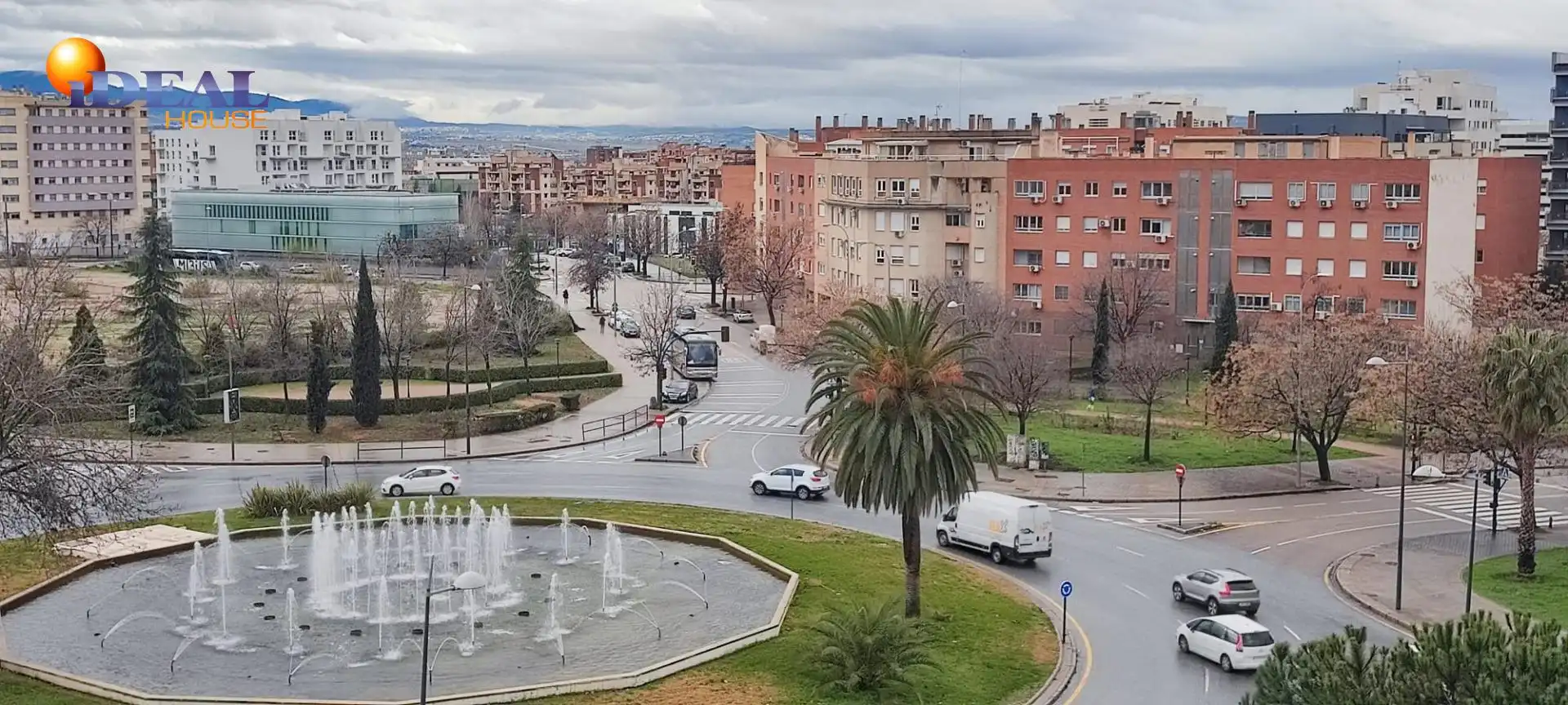 Vista exterior de Pis en venda en Granada