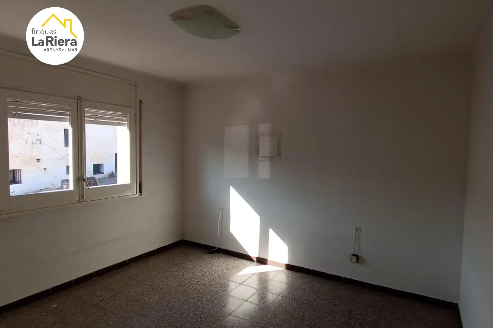 Living room of Flat for sale in Arenys de Munt  with Terrace, Storage room and Balcony