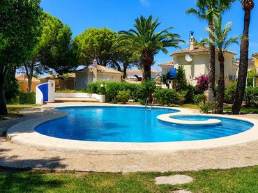 Villa avec piscine à vendre à El Montgó