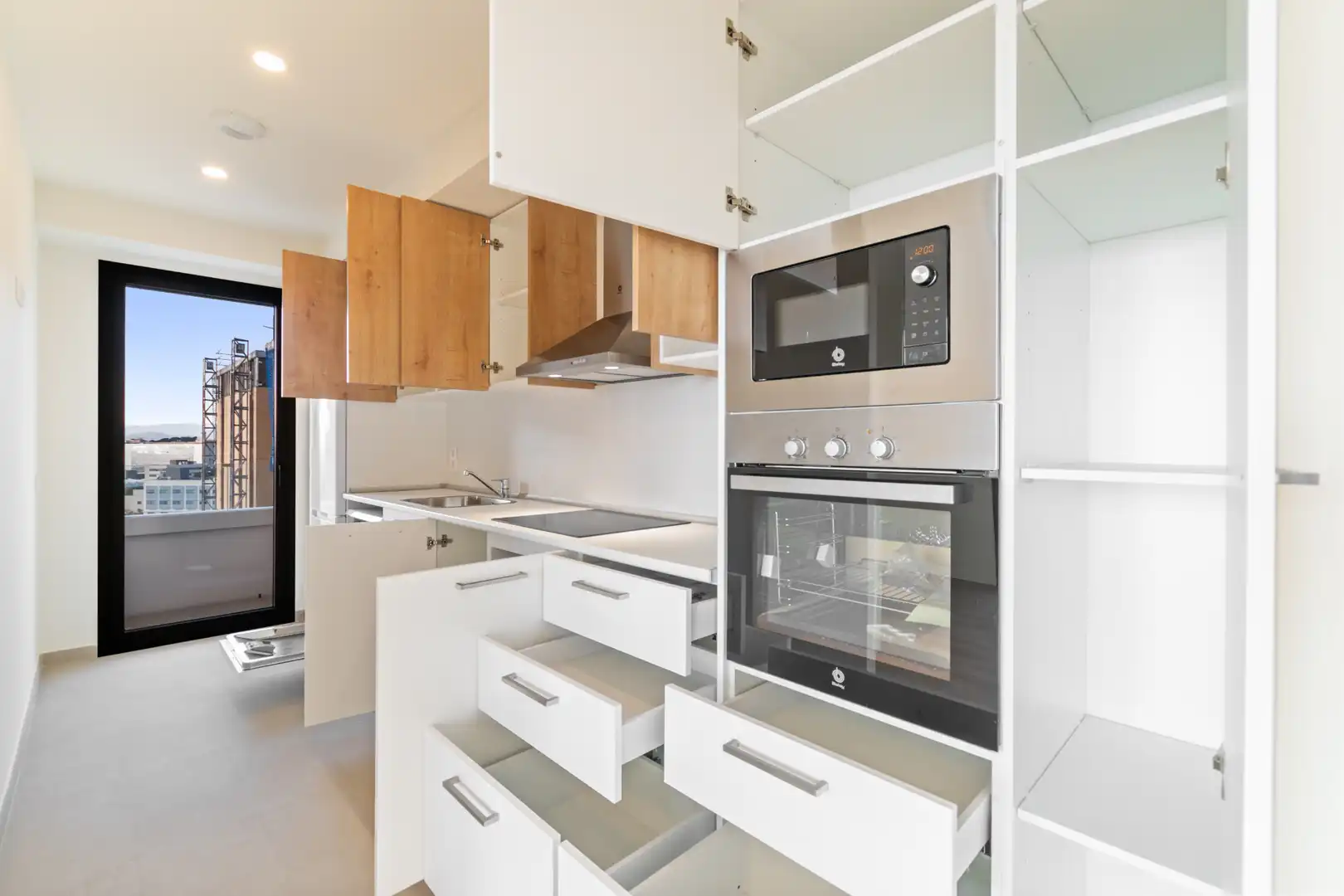 Cocina de Piso de alquiler en Esplugues de Llobregat con Aire acondicionado, Terraza y Trastero