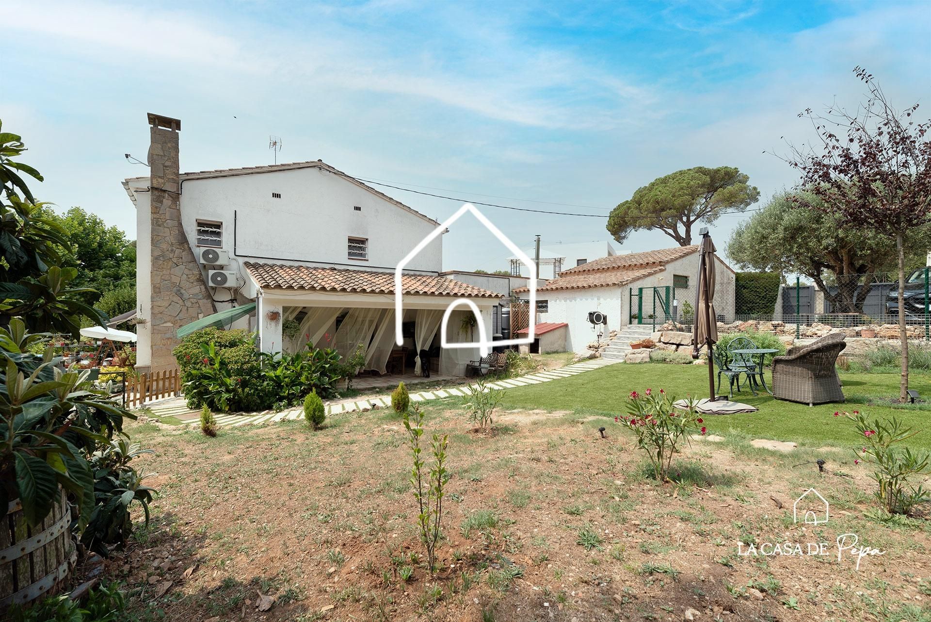 Exterior view of Country house for sale in Begues  with Air Conditioner, Heating and Private garden