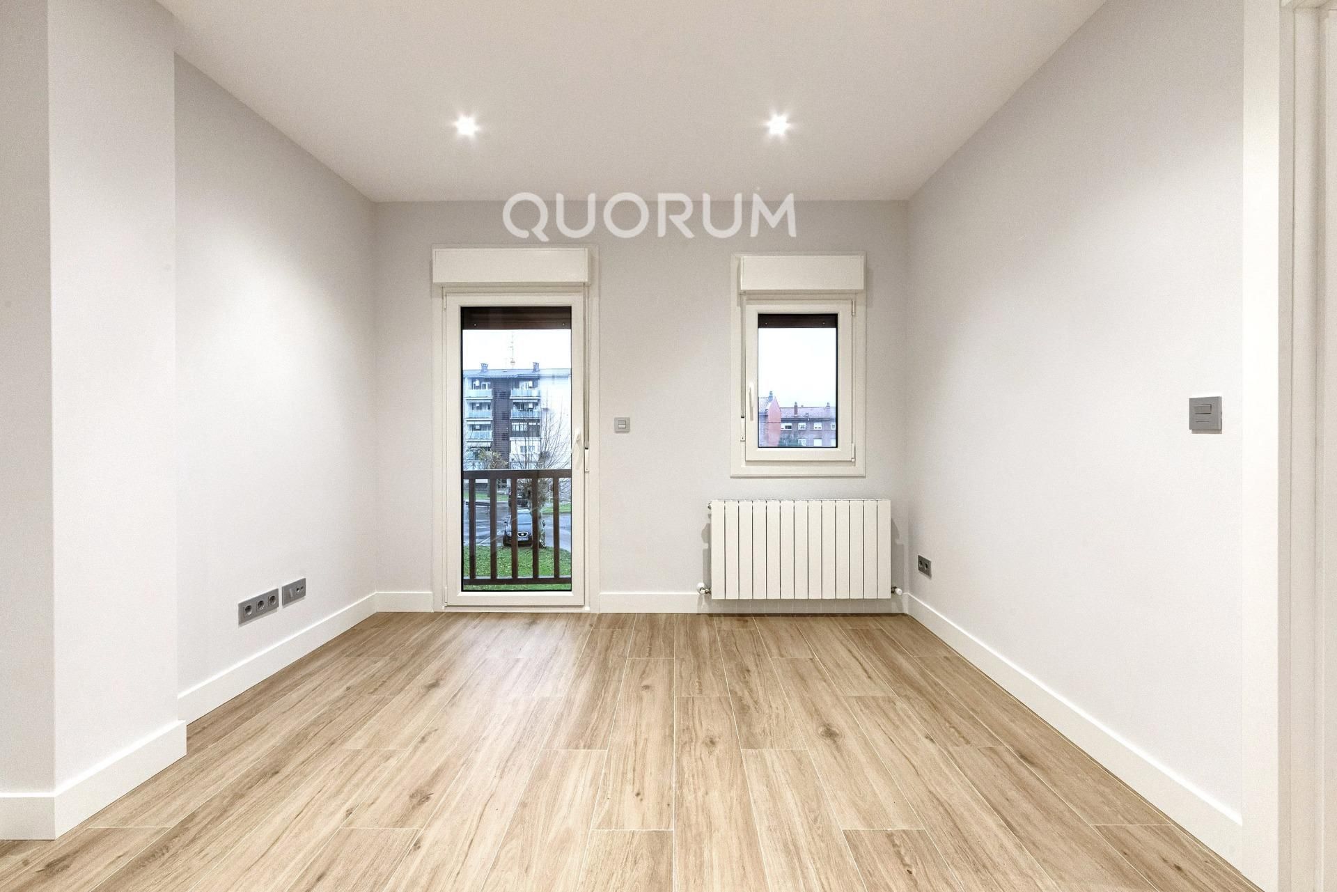 Dormitori de Pis en venda en Zaratamo amb Calefacció, Traster i Balcó