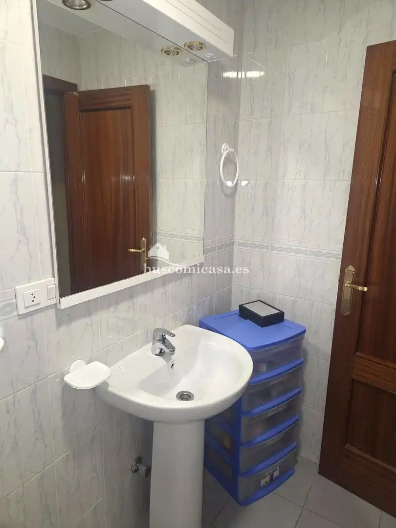 Bathroom of Flat for sale in Mancha Real  with Air Conditioner, Heating and Storage room