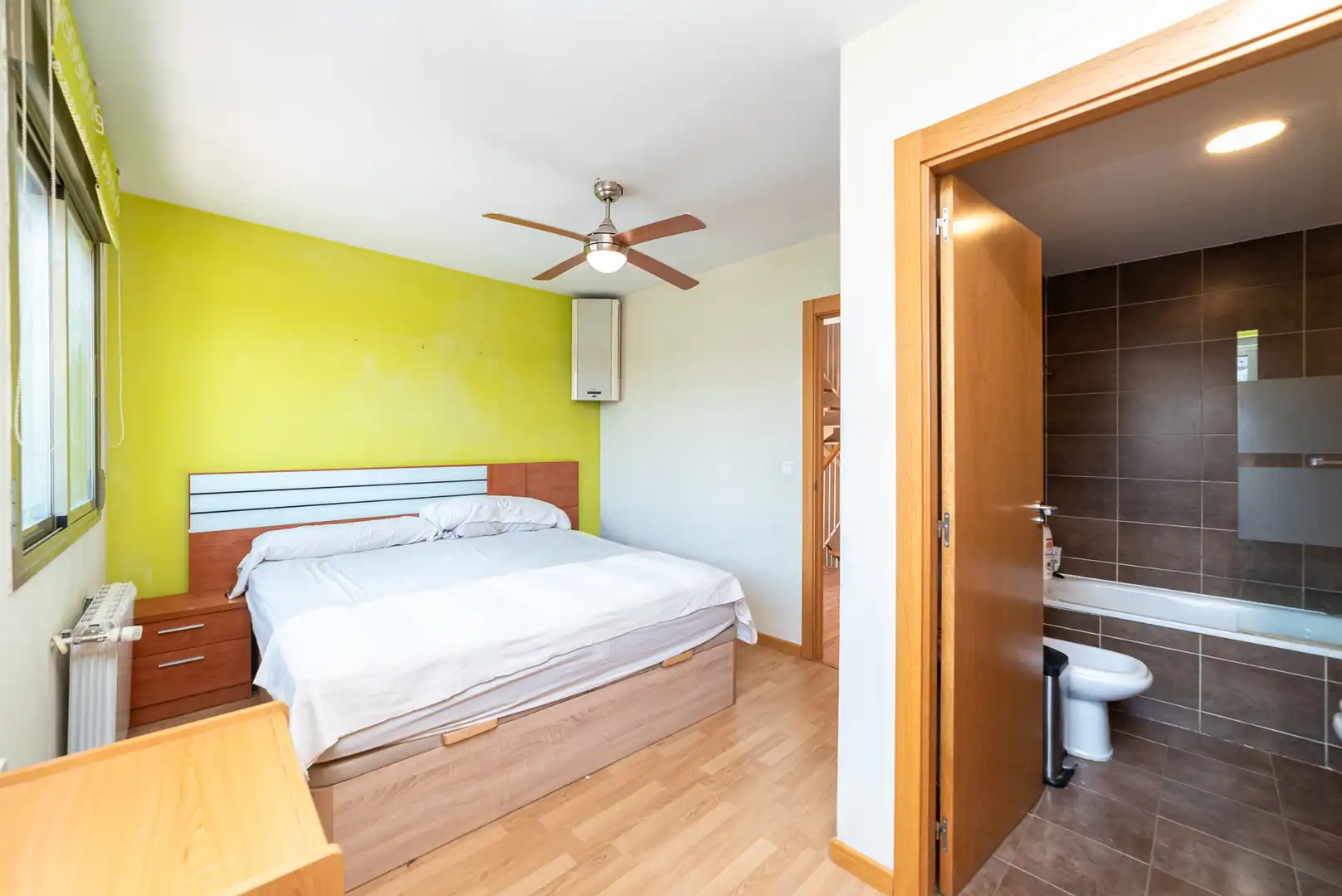 Dormitori de Casa o xalet en venda en Arroyomolinos (Madrid) amb Aire condicionat, Calefacció i Jardí privat
