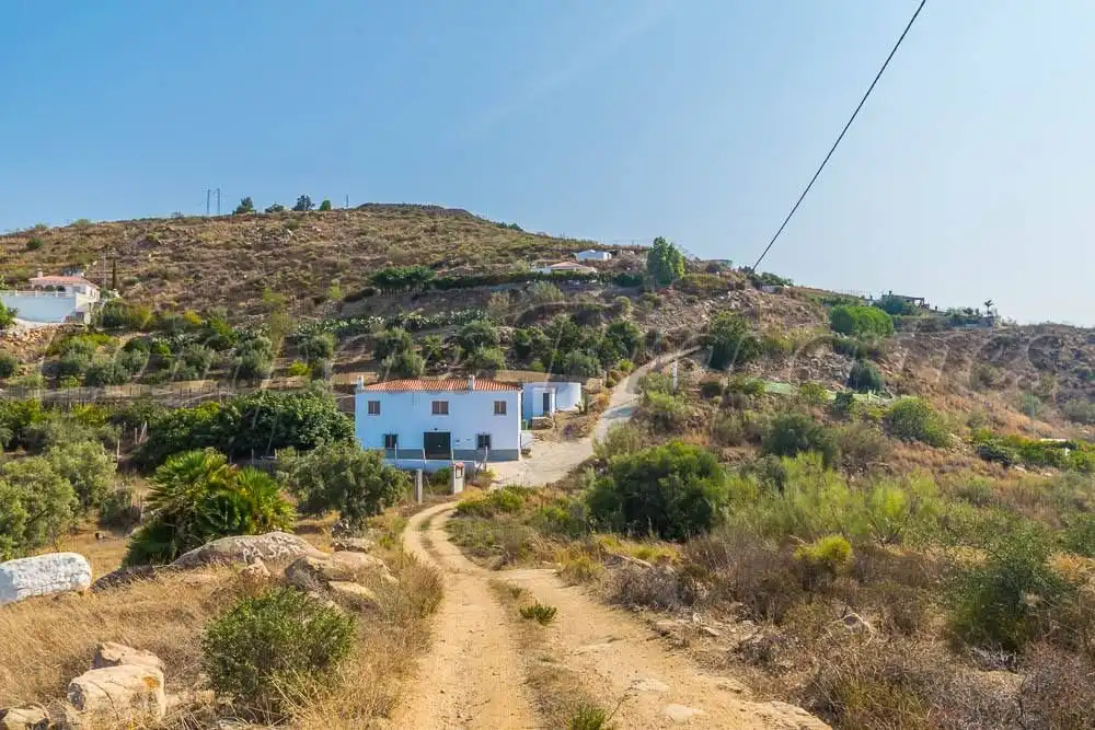 Rustikales Grundstück zum Verkauf in Torrox Pueblo, imagen 2