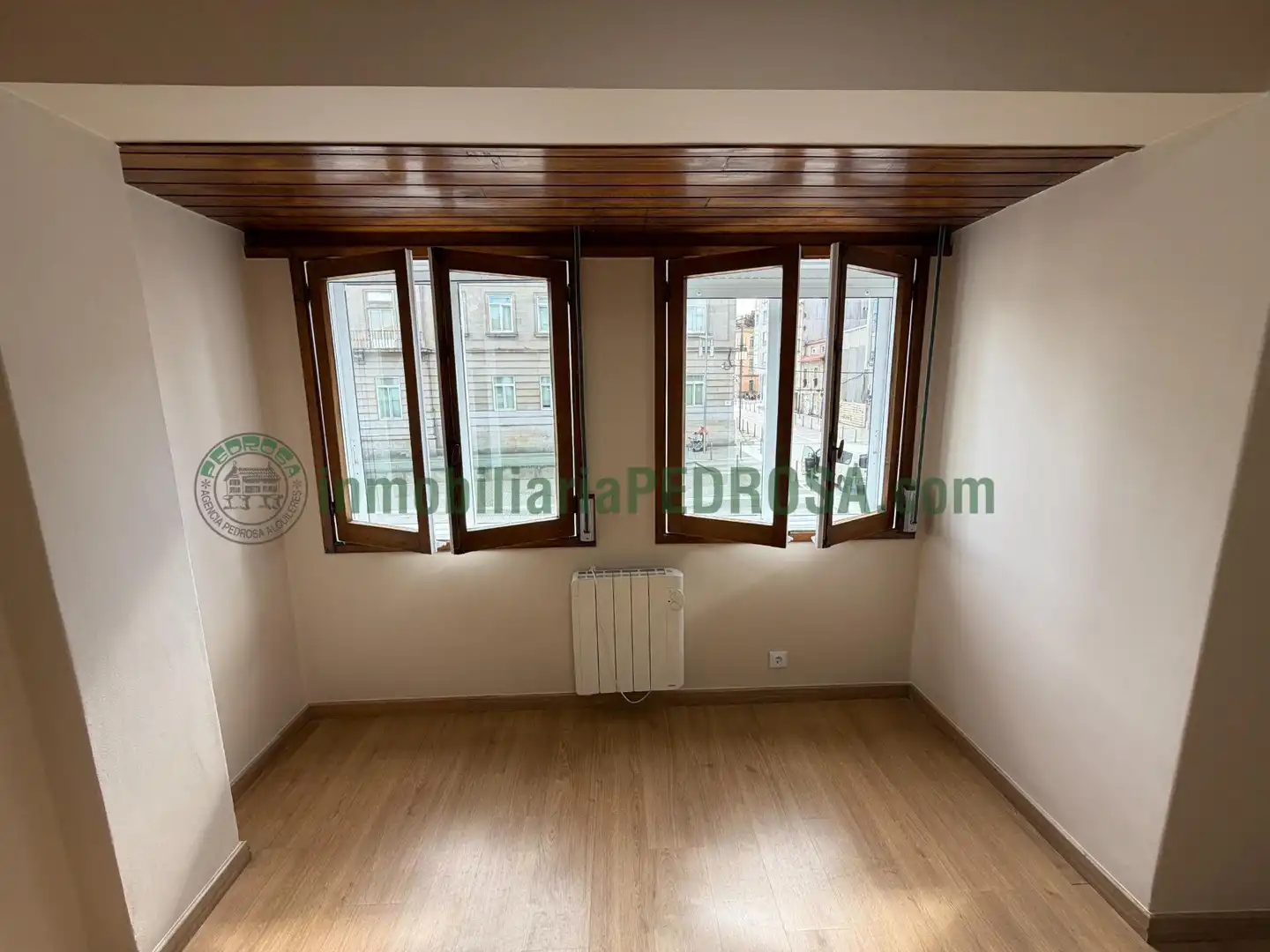 Apartamento de alquiler en Plaza de España, Centro - Echegaray