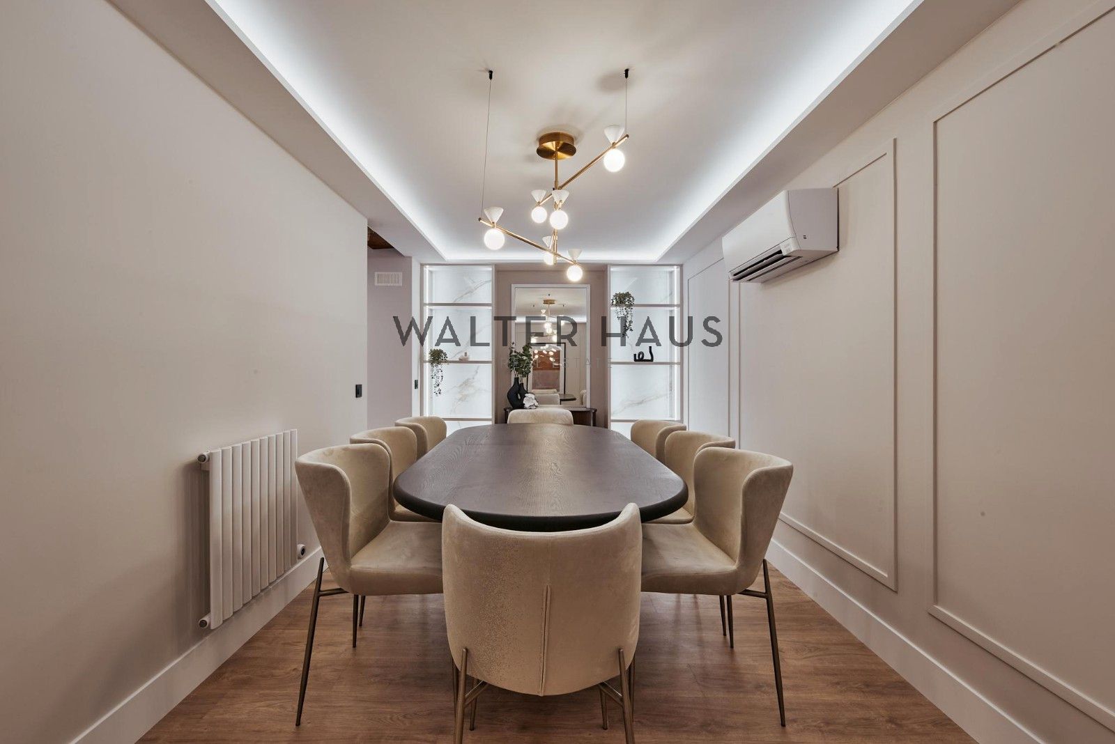 Dining room of Flat for sale in  Madrid Capital  with Air Conditioner, Heating and Furnished
