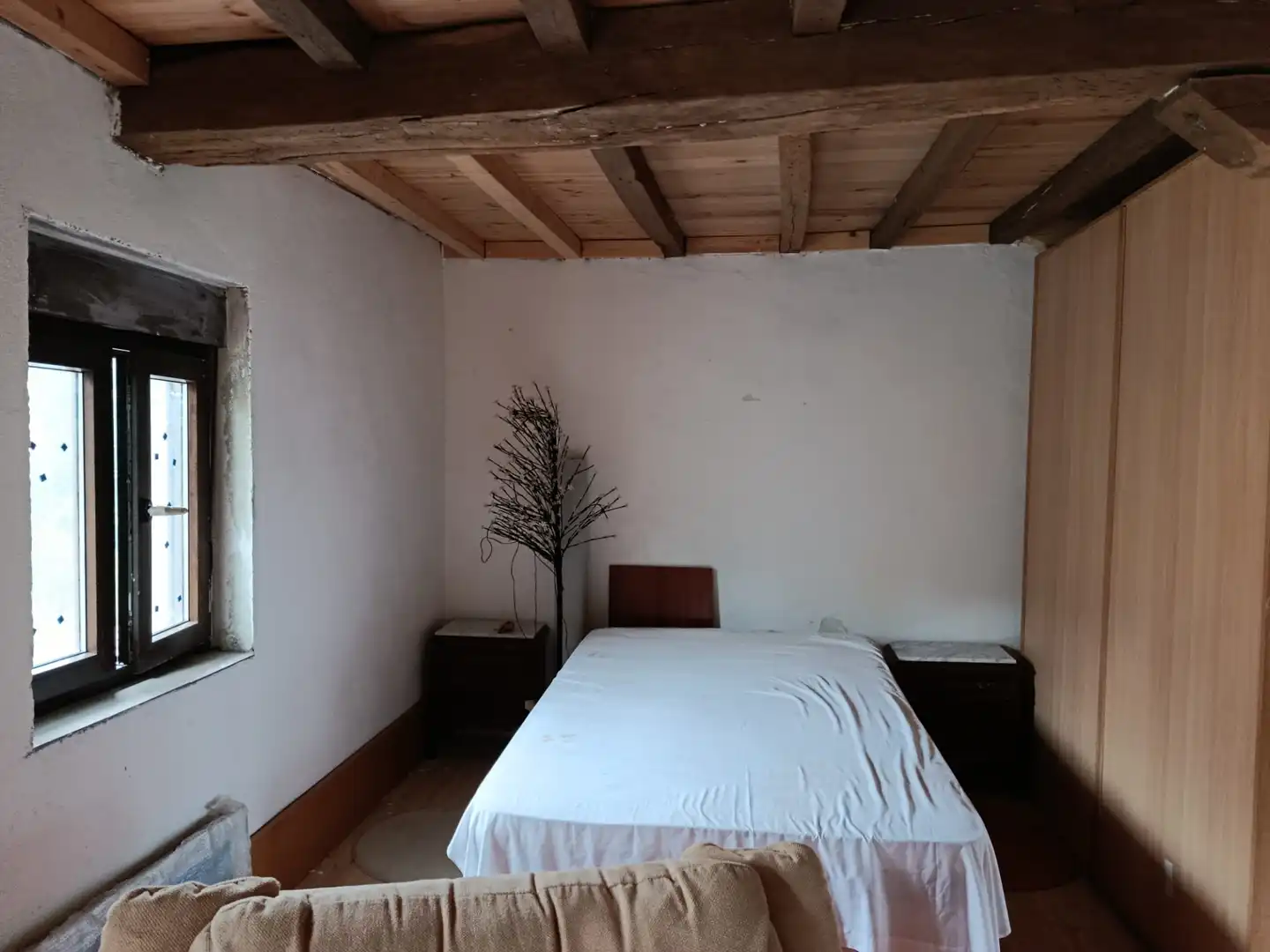 Dormitori de Casa adosada en venda en Santiurde de Reinosa amb Terrassa i Balcó