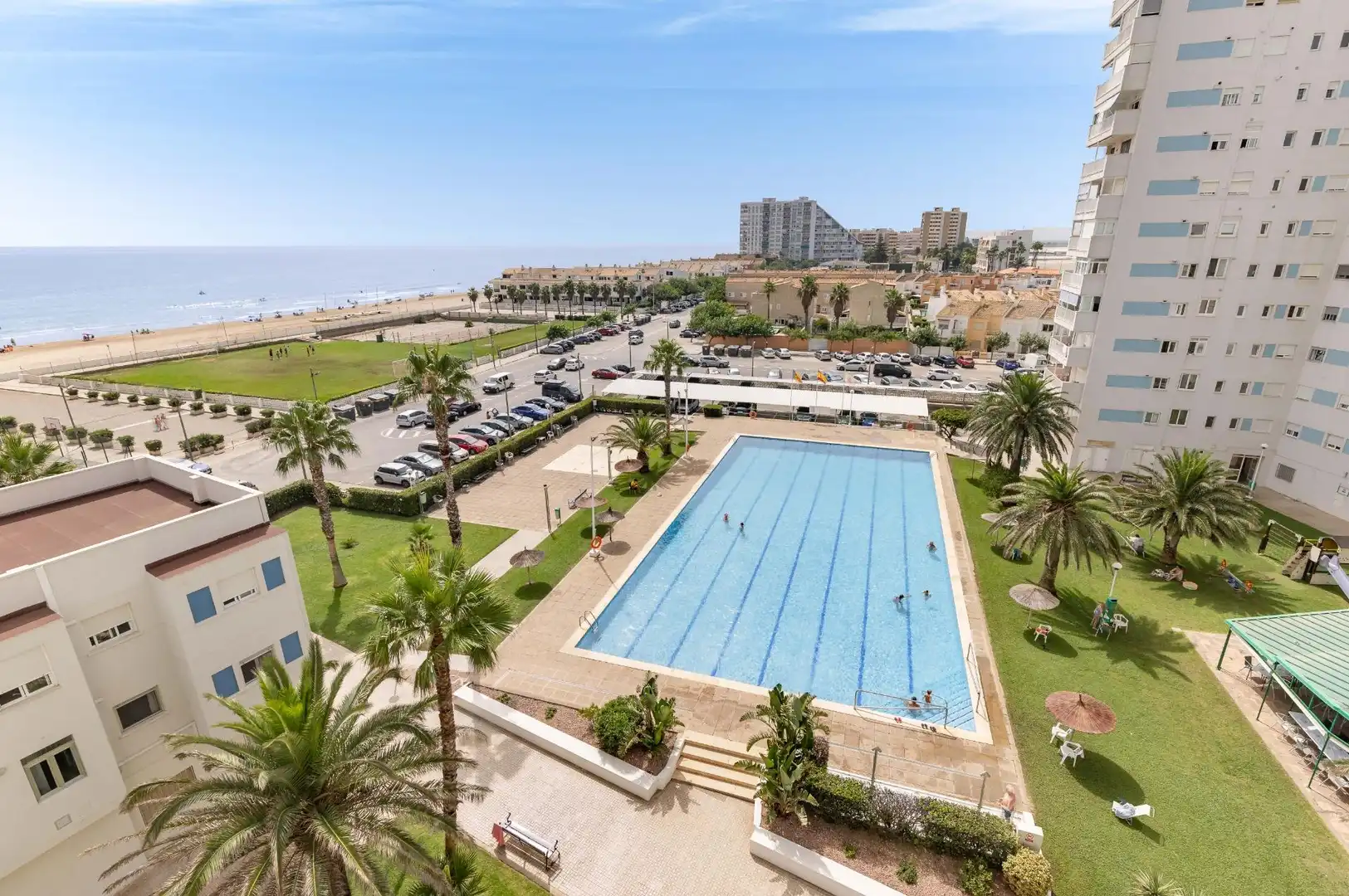 Piscina de Apartamento en venta en Valencia con Jardín privado y Piscina comunitaria