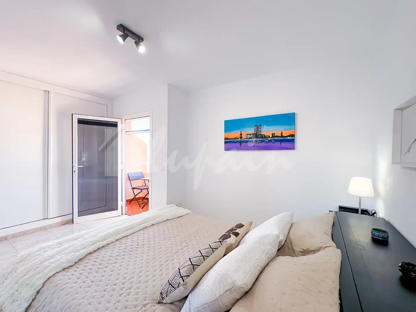 Dormitori de Apartament en venda en Adeje amb Calefacció