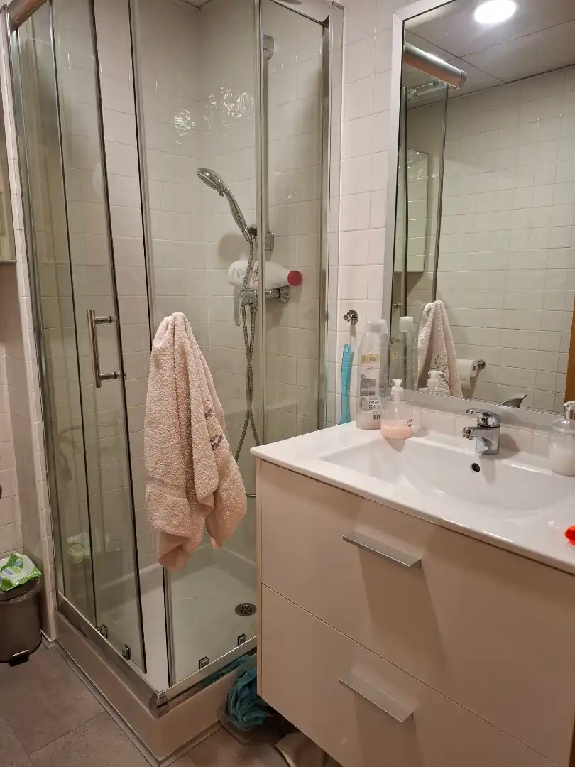 Baño de Piso en venta en Mairena del Aljarafe con Aire acondicionado, Calefacción y Jardín privado