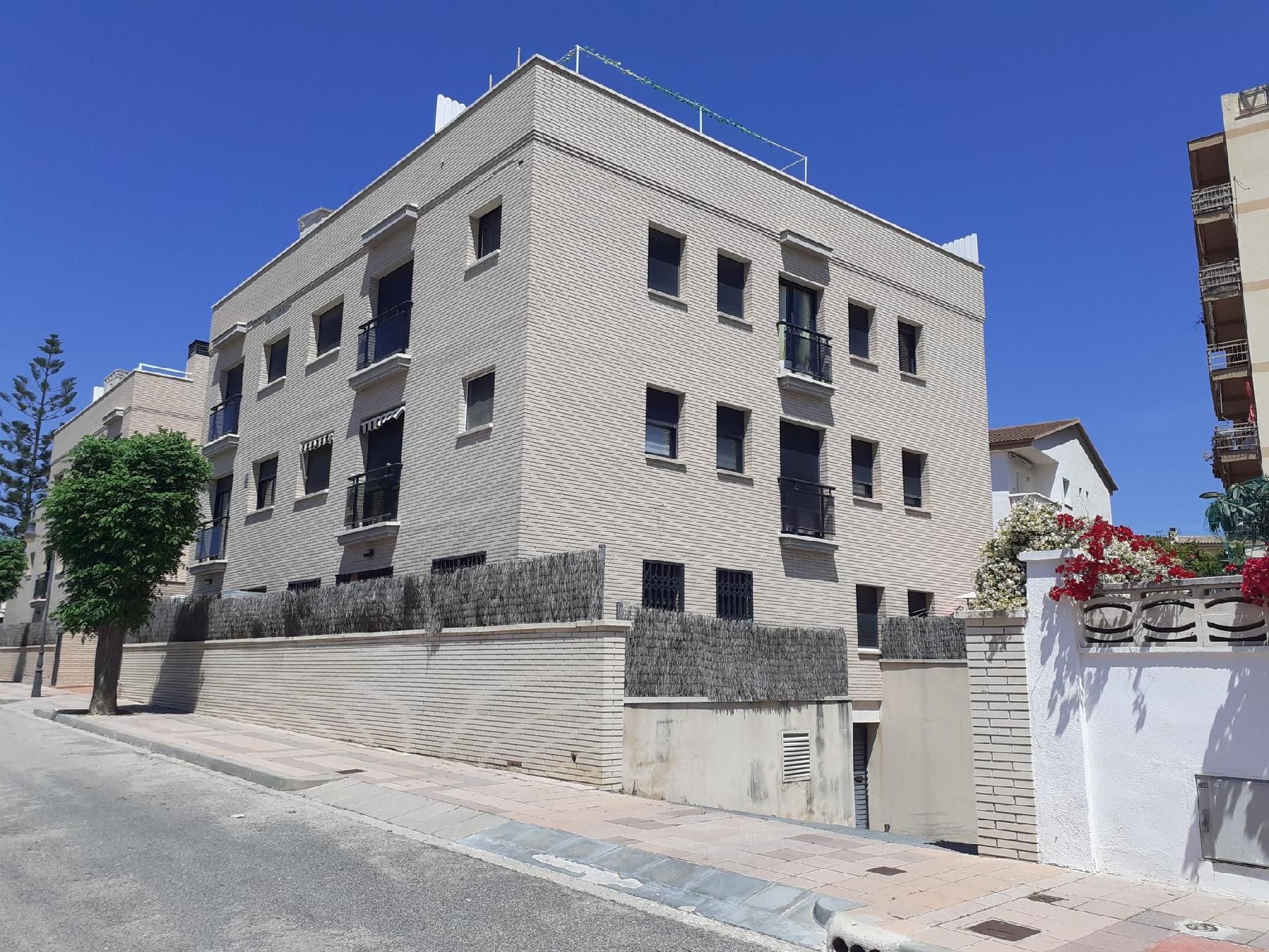 Exterior view of Garage for sale in Roda de Berà