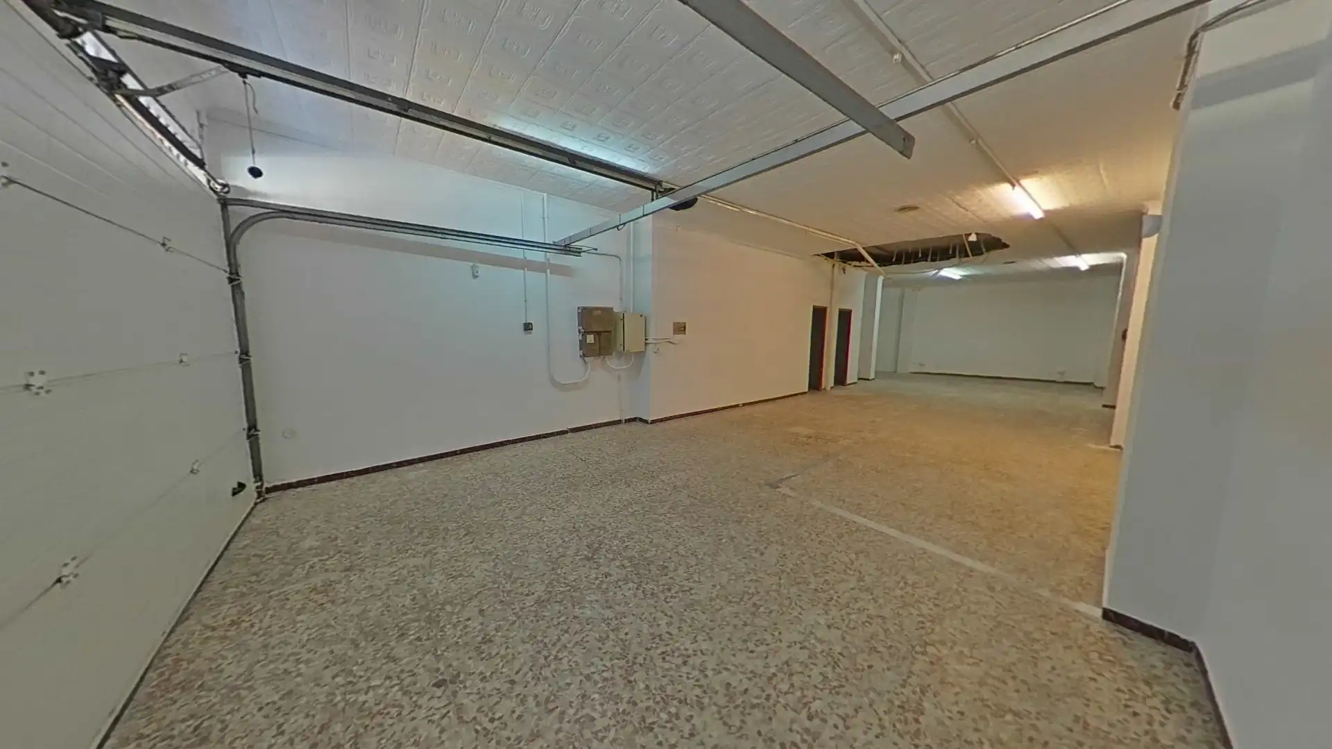 Local comercial en venda a Luzon, imagen 3