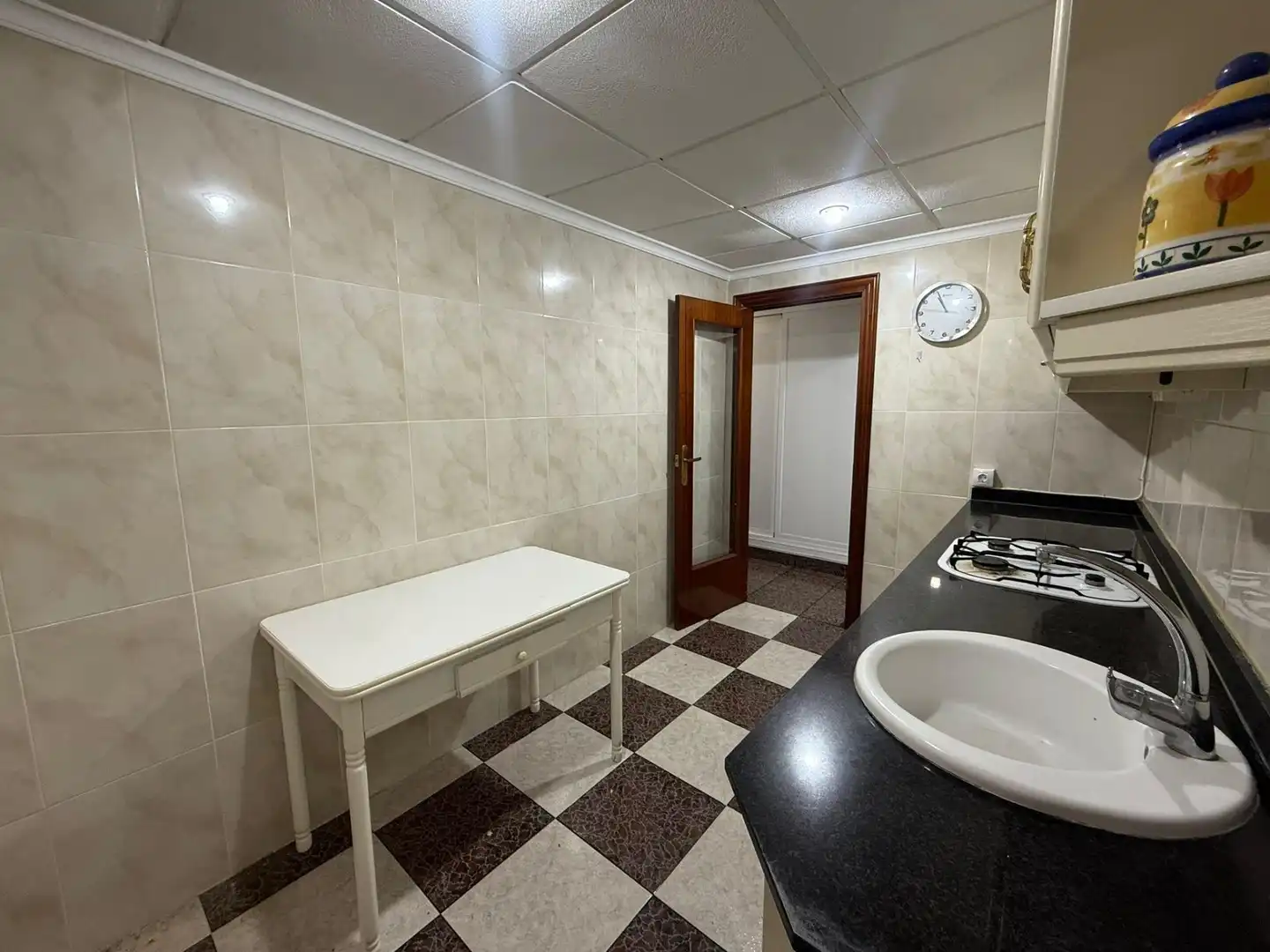 Cocina de Piso de alquiler en Elda con Aire acondicionado y Balcón