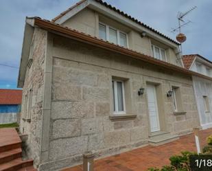 Exterior view of Single-family semi-detached for sale in Ribeira  with Heating and Furnished