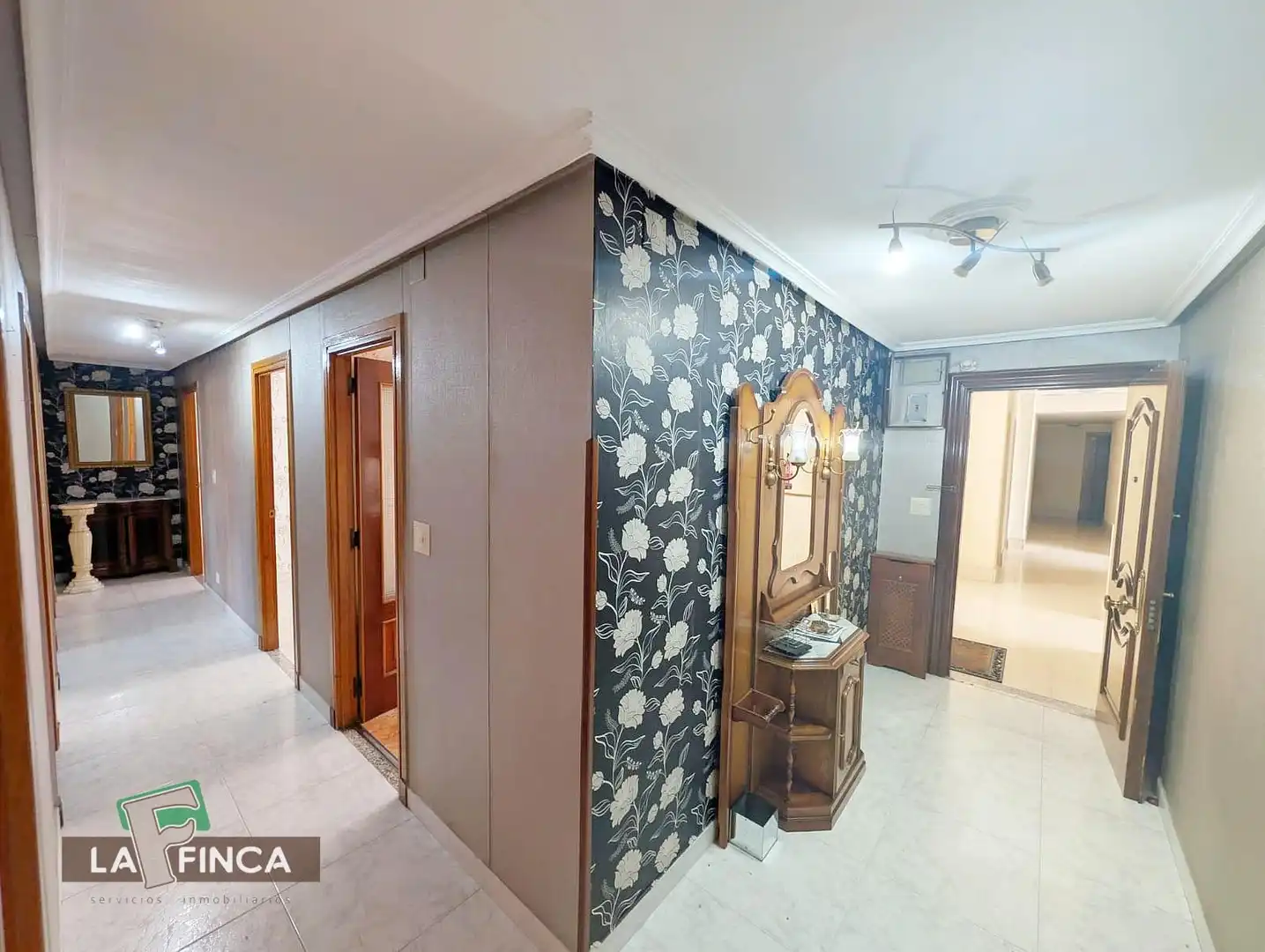 Flat for sale in Oviedo   with Heating and Parquet flooring