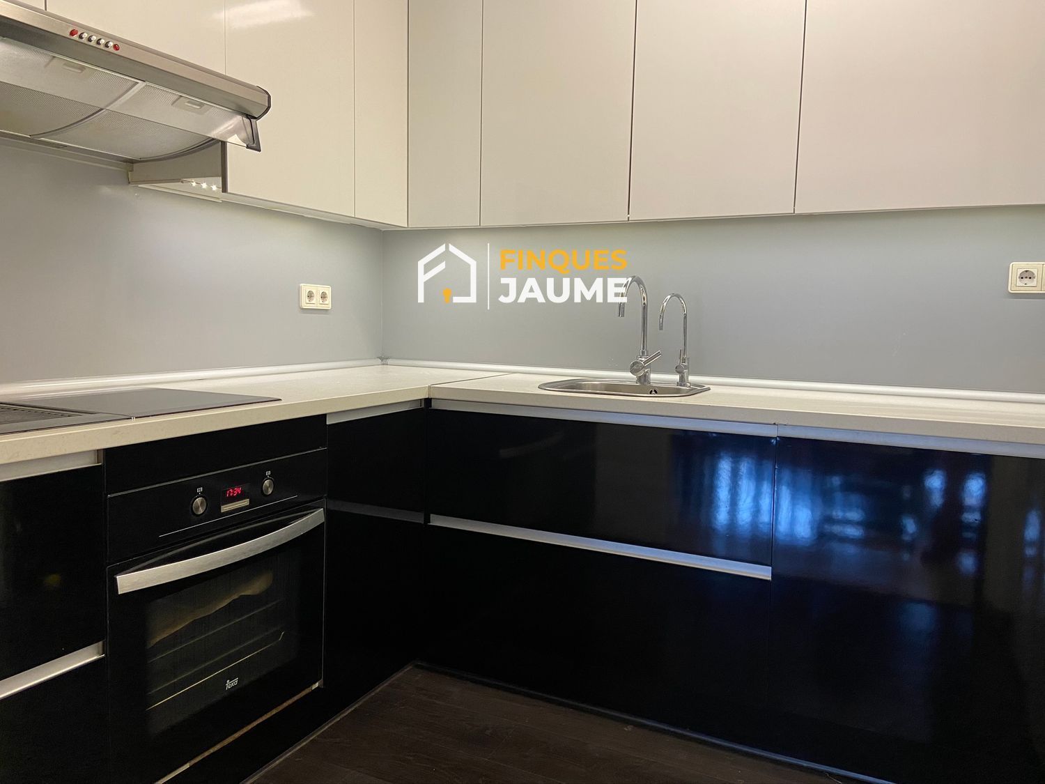 Kitchen of Duplex for sale in  Lleida Capital  with Air Conditioner, Heating and Terrace