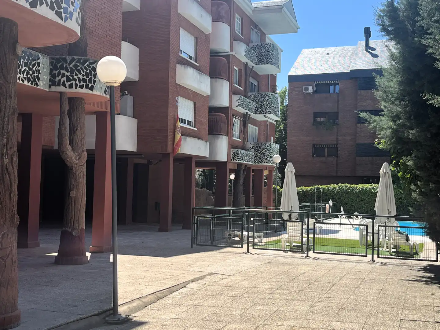 Exterior view of Flat for rent in Pozuelo de Alarcón  with Air Conditioner, Heating and Parquet flooring