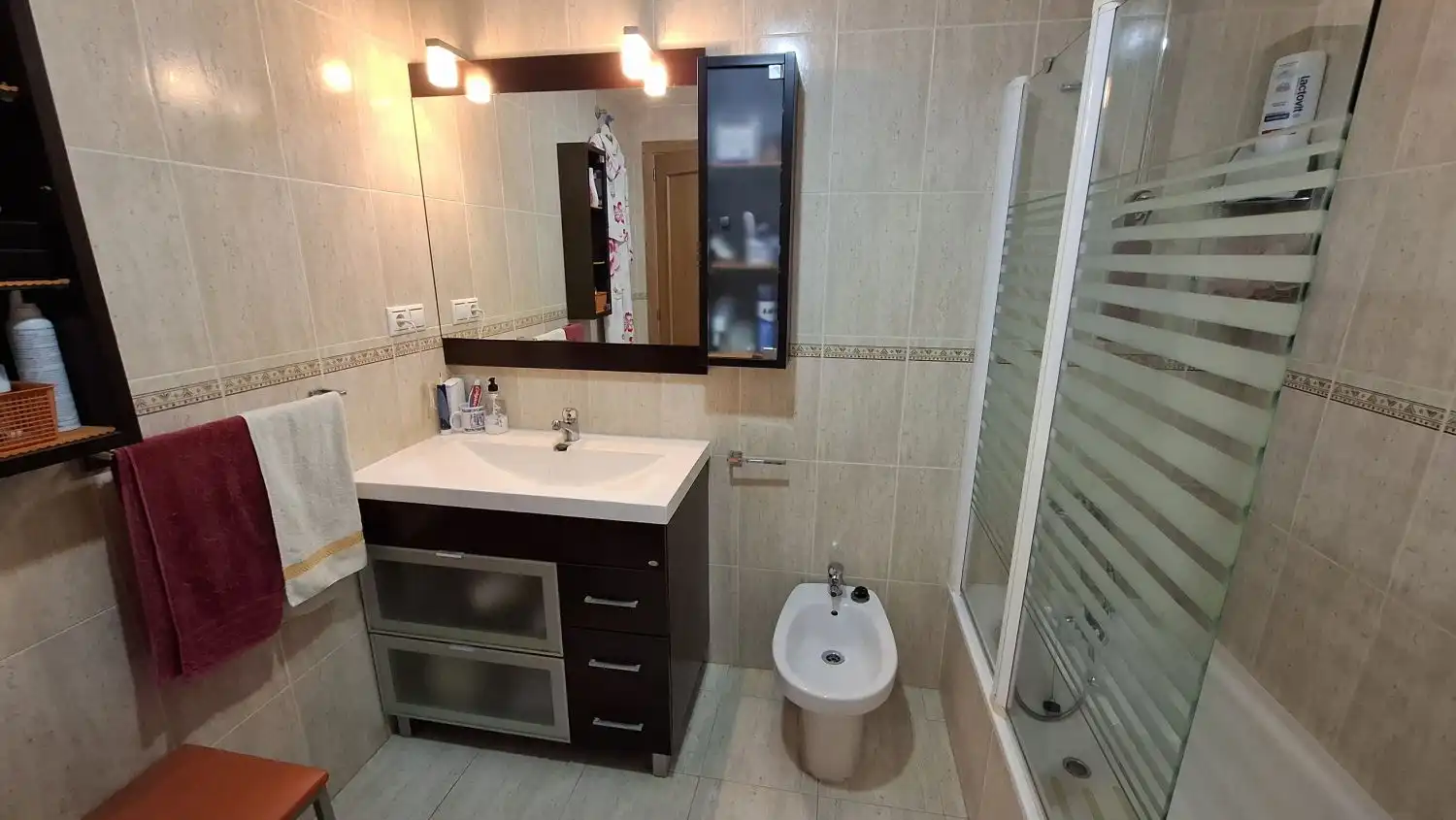 Baño de Piso en venta en A Coruña Capital  con Calefacción, Terraza y Trastero