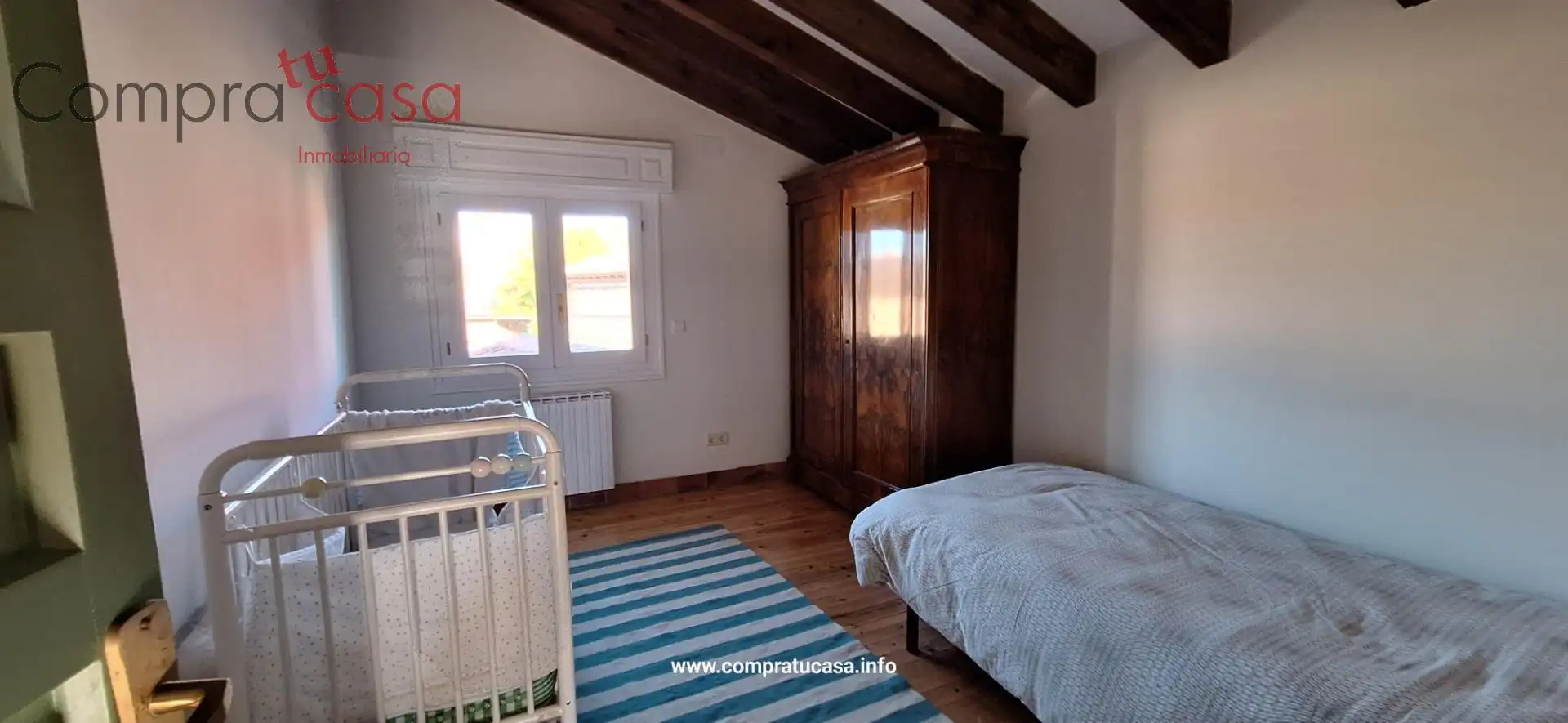 Dormitori de Casa o xalet en venda en La Lastrilla  amb Calefacció, Jardí privat i Terrassa