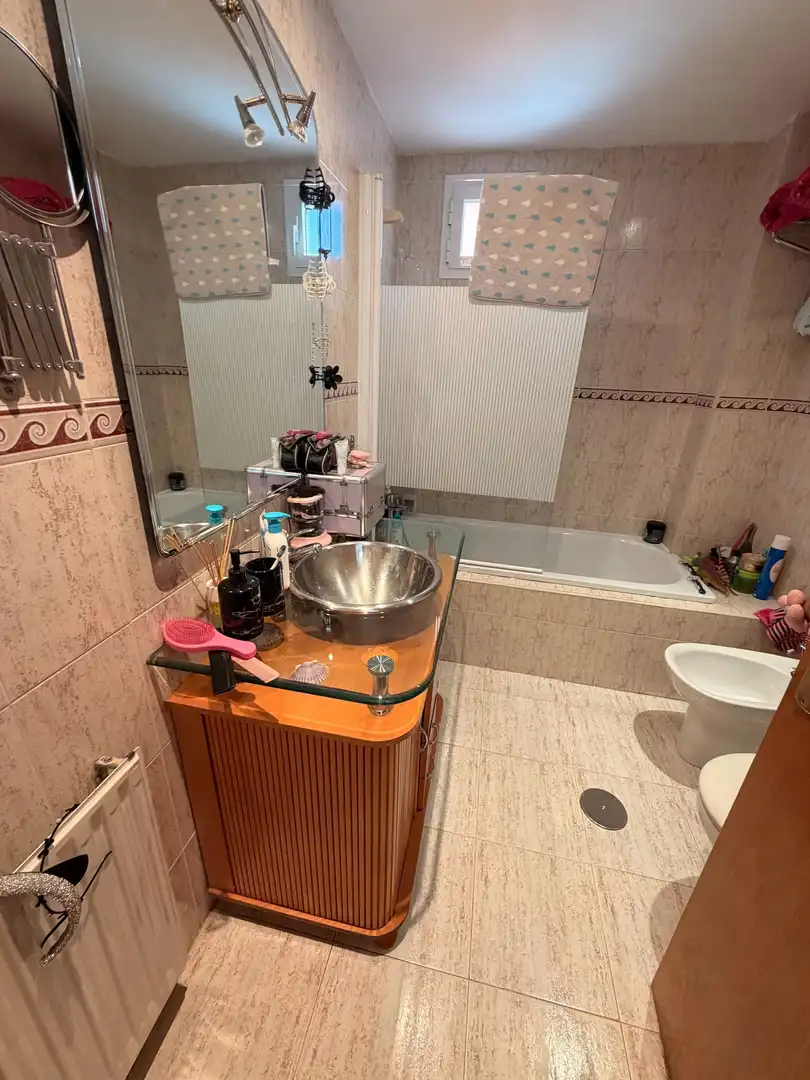 Bany de Pis en venda en Valdemoro amb Aire condicionat, Calefacció i Piscina comunitària
