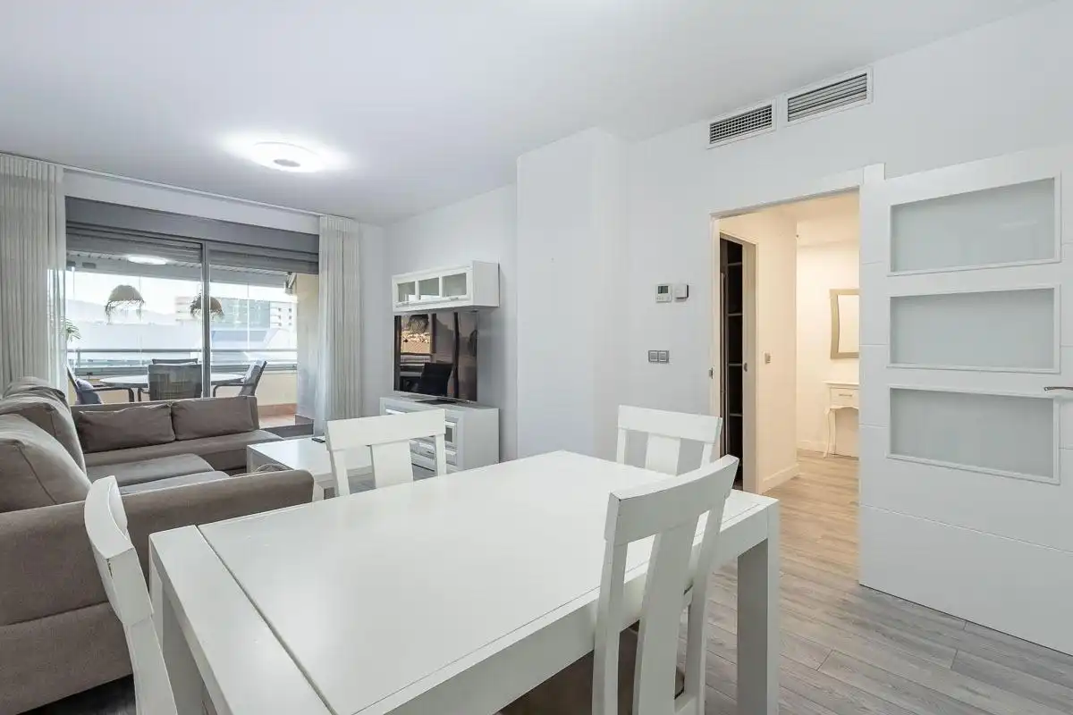 Esszimmer von Wohnung zur Miete in Zaidín