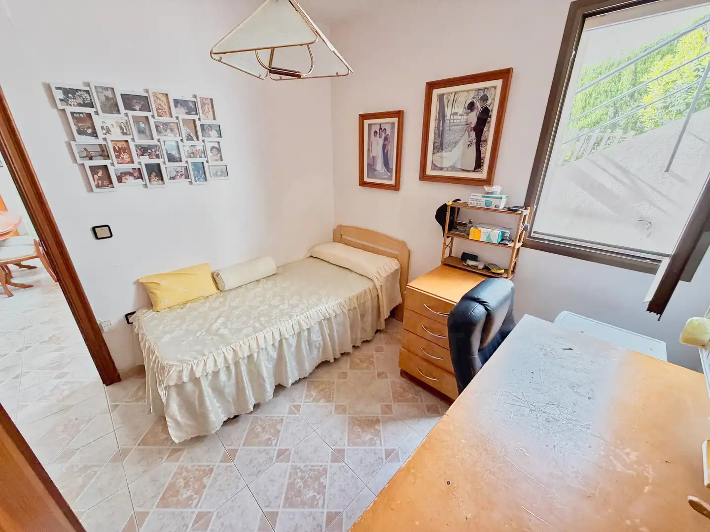 Dormitori de Casa o xalet en venda en Vallirana amb Aire condicionat, Calefacció i Terrassa