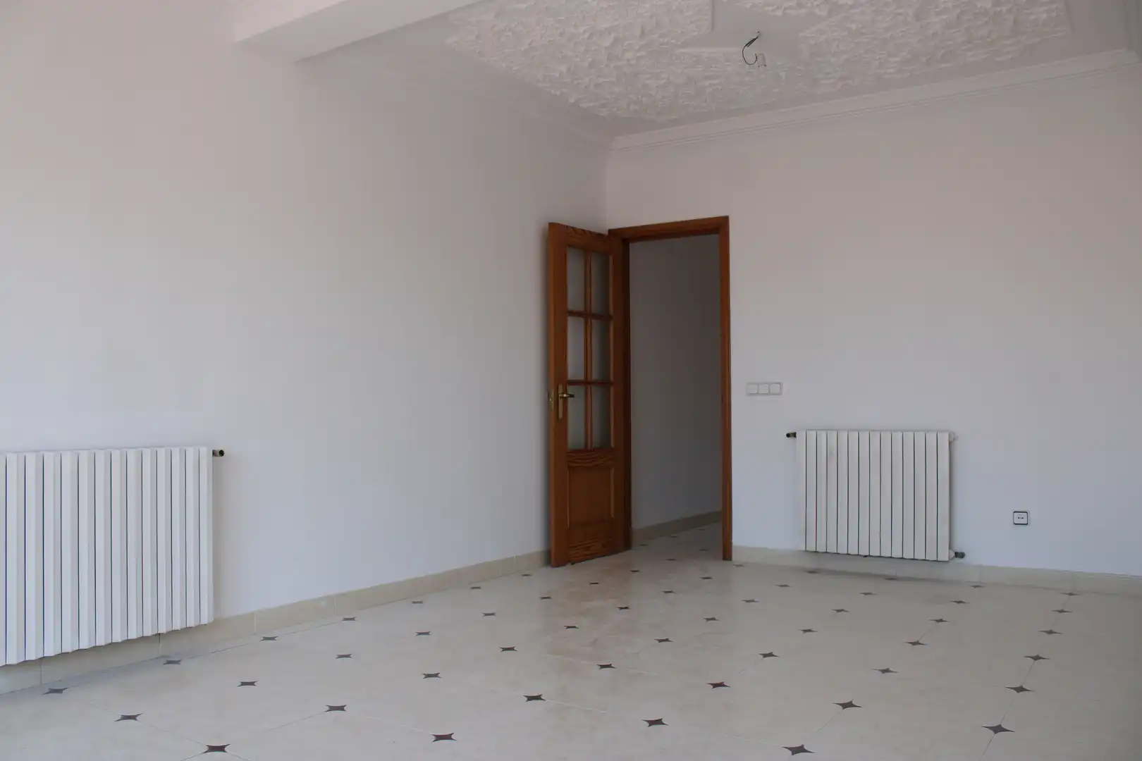 Dachboden zur Miete in Girona mit Heizung, Terrasse und Balkon